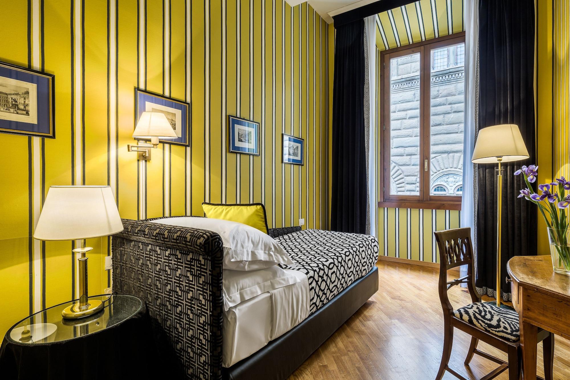 Mate Isabella Hotel 4*