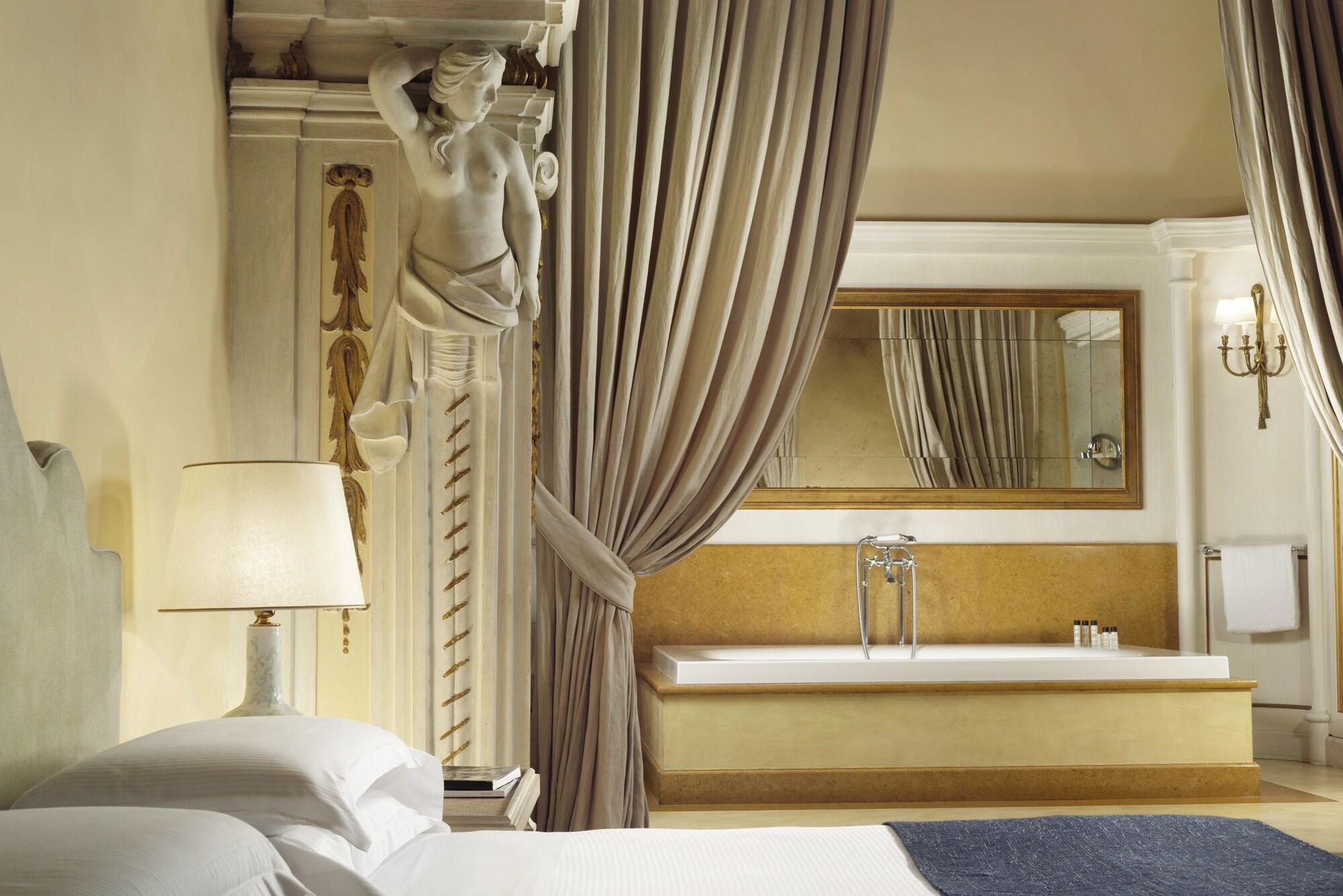 Al Palazzo Del Marchese Di Camugliano Residenza D'epoca Hotel Florence