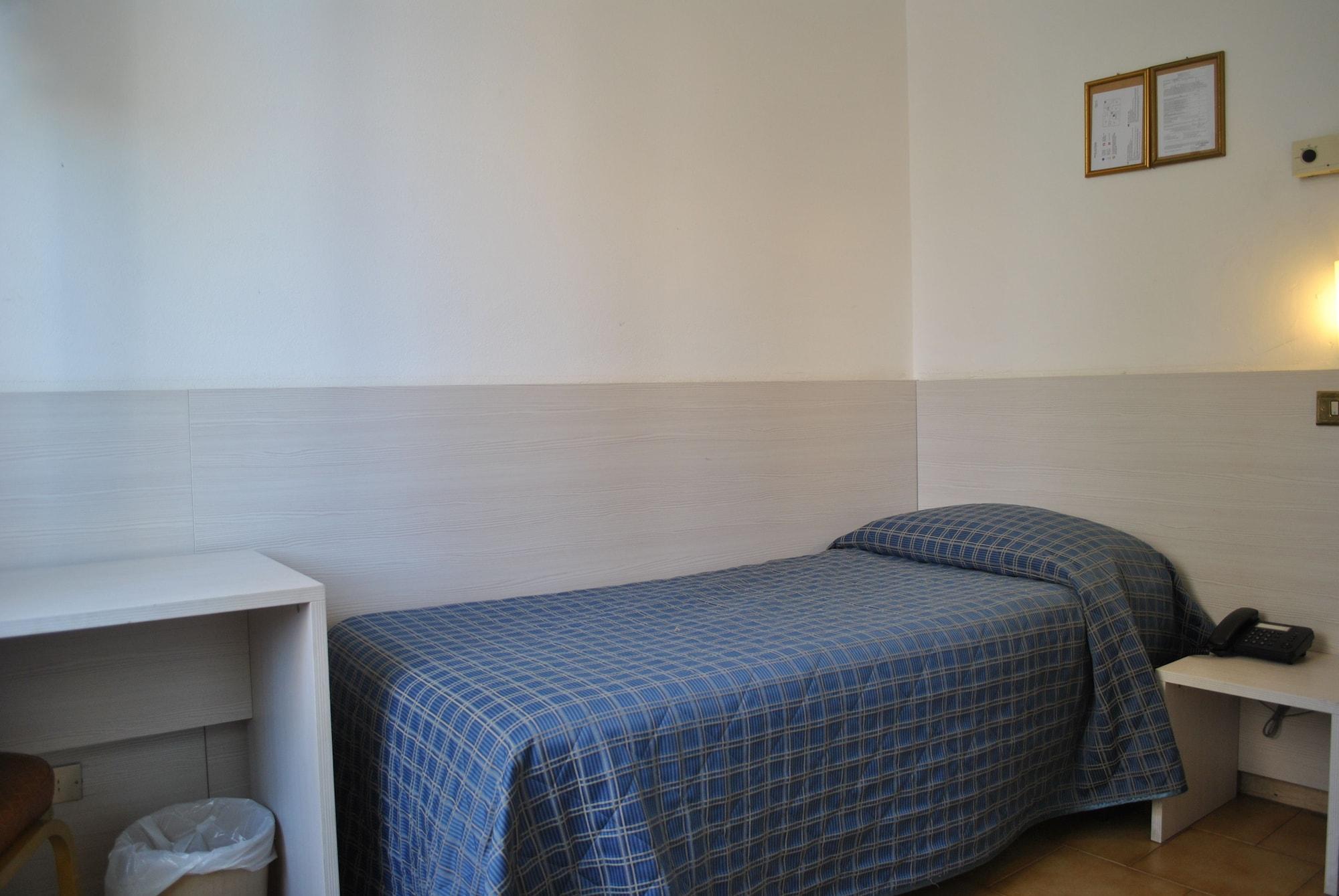 Hotell Auto Park 3*