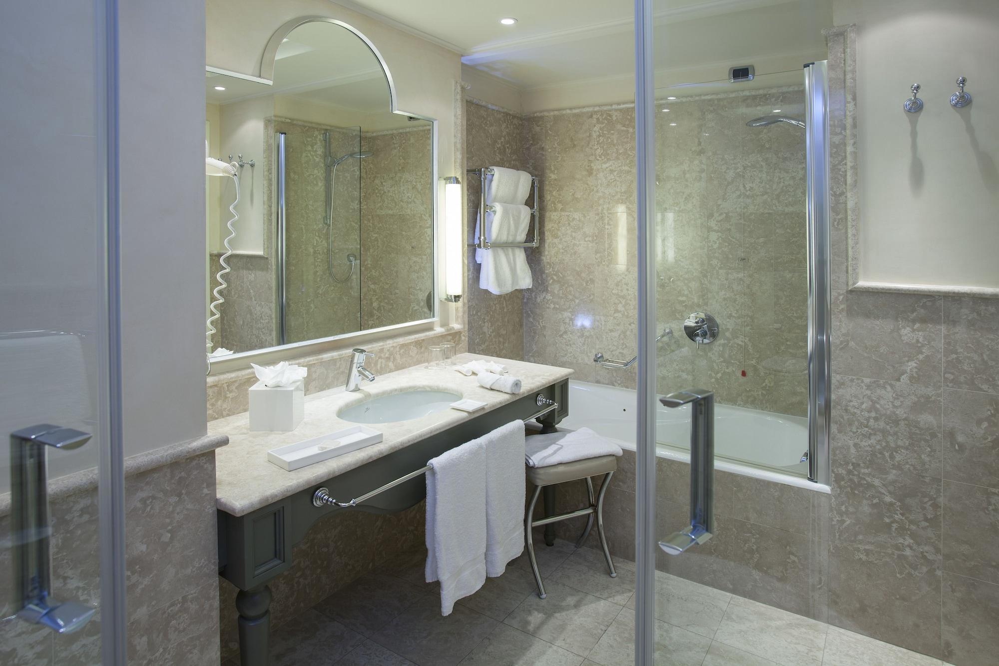 Starhotels Tuscany 4*