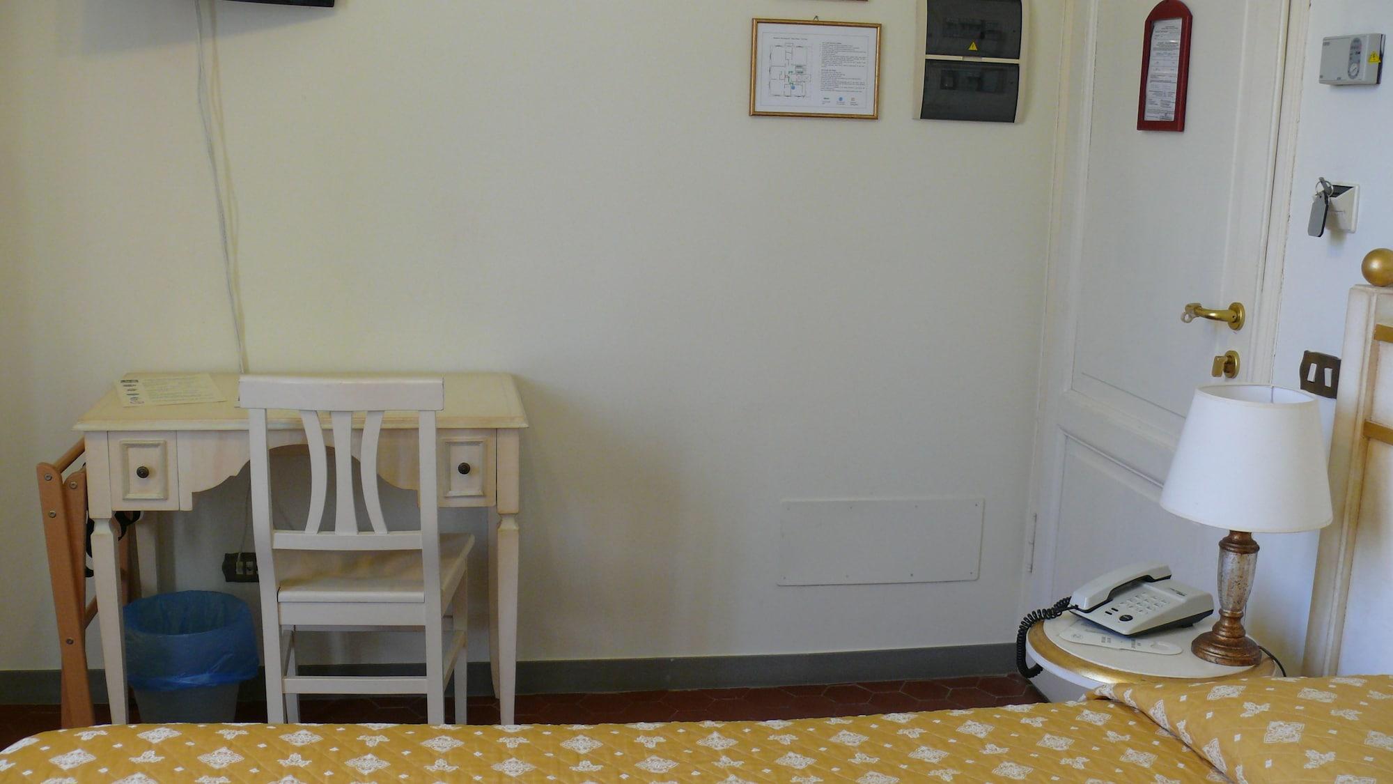 Aparthotel Michelangiolo 3*