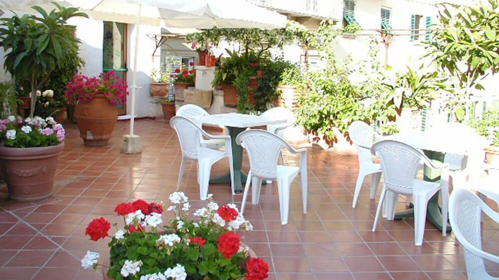 Hotell California 4*