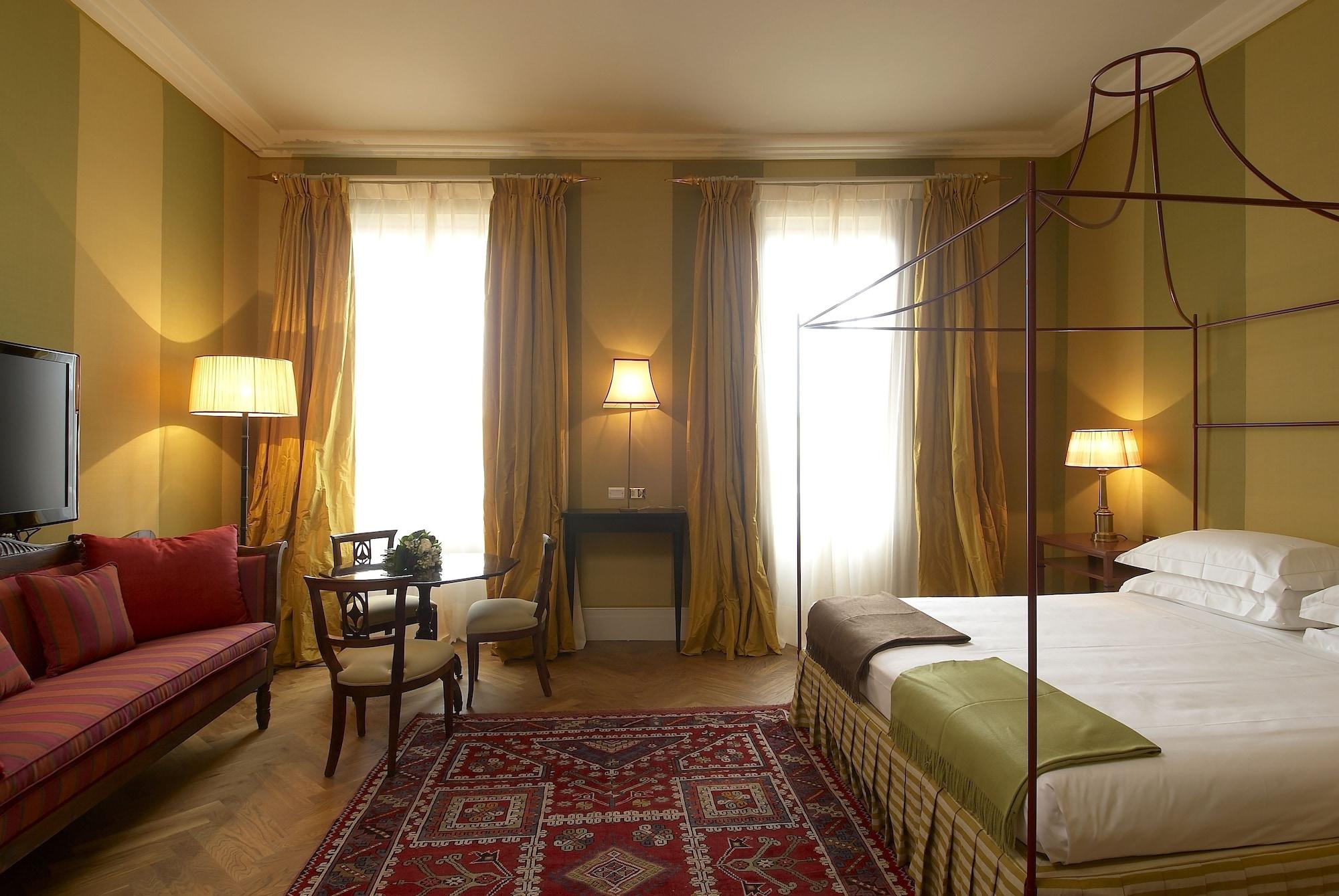 Bed & Breakfast Antica Torre Di Via Tornabuoni 1 4*