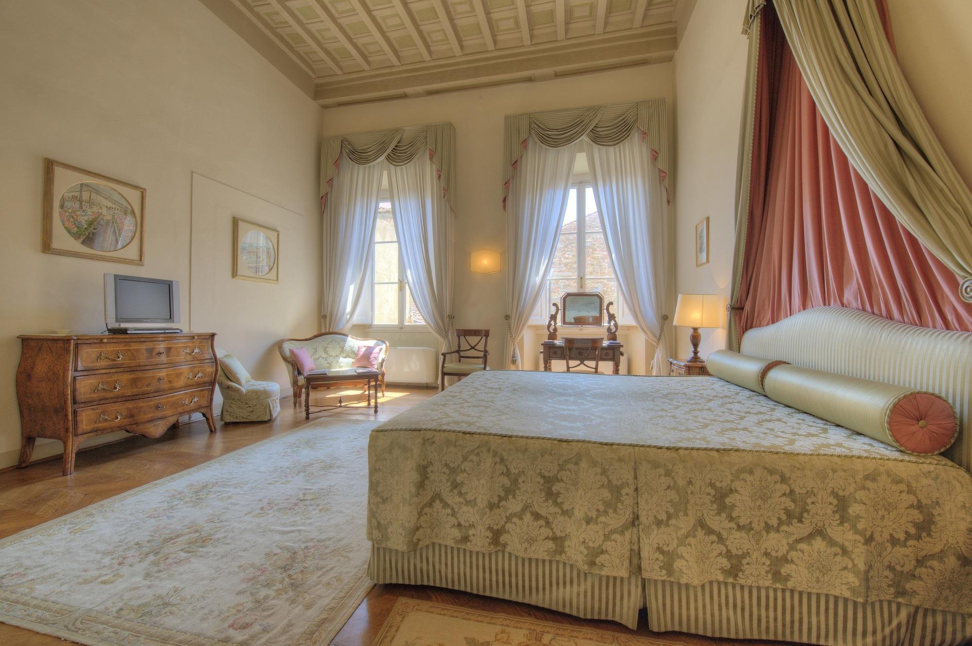 Palazzo Niccolini Al Duomo Firenze