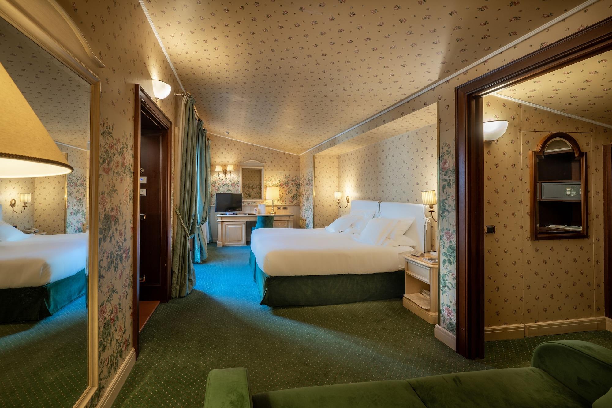 Palazzo Montebello 4* Florence