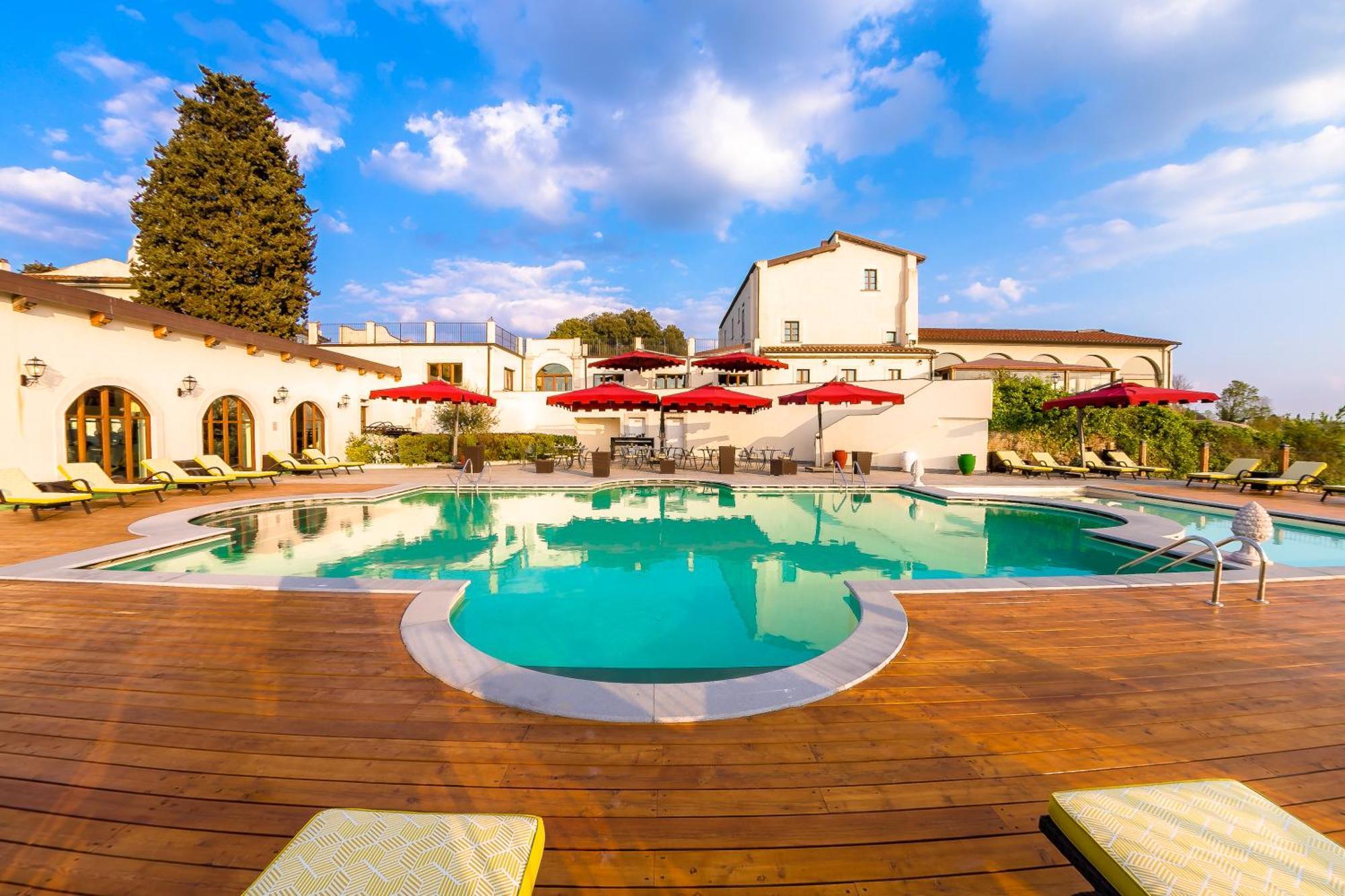 Tolomei & Hotell 5*