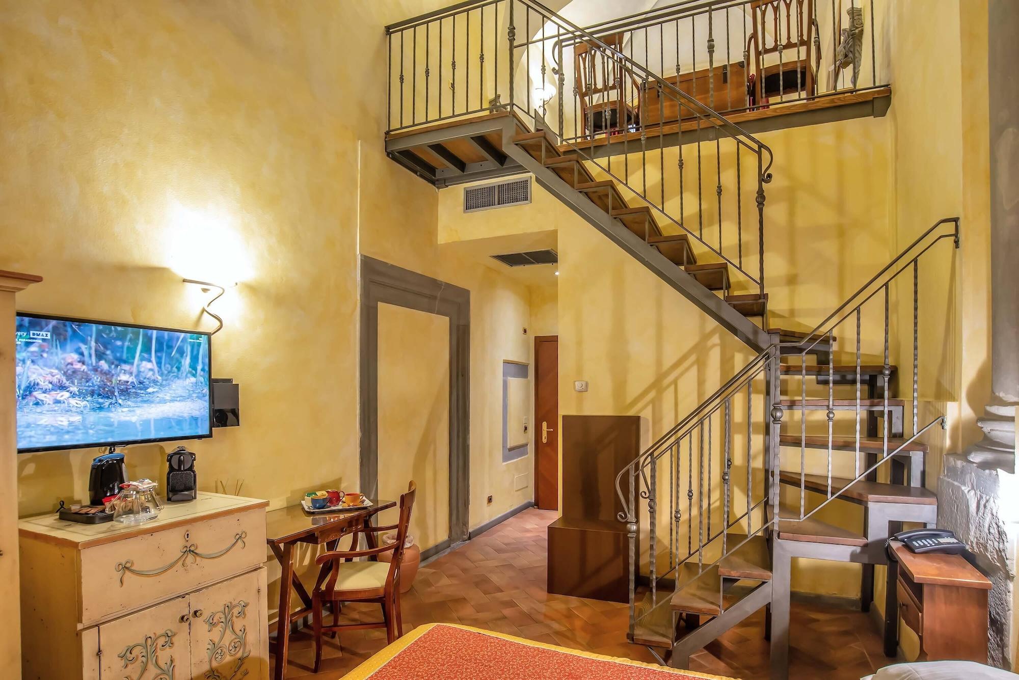 Alba Palace Hotel 3*