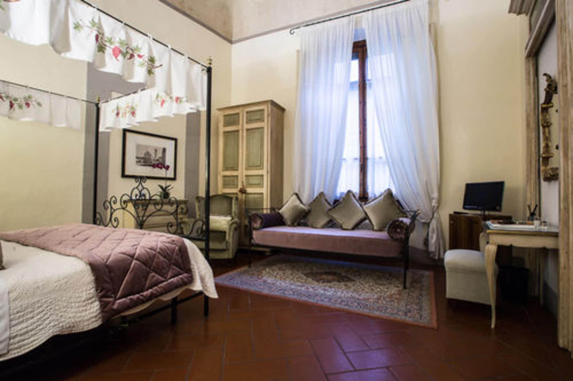Hotel Burchianti