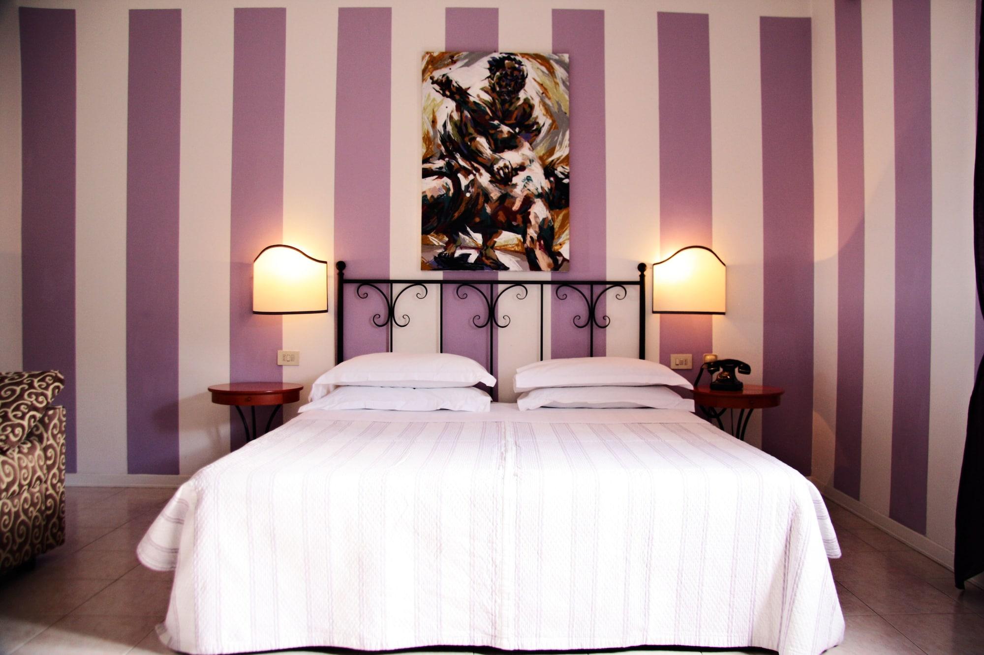 Hotel Alex 3*
