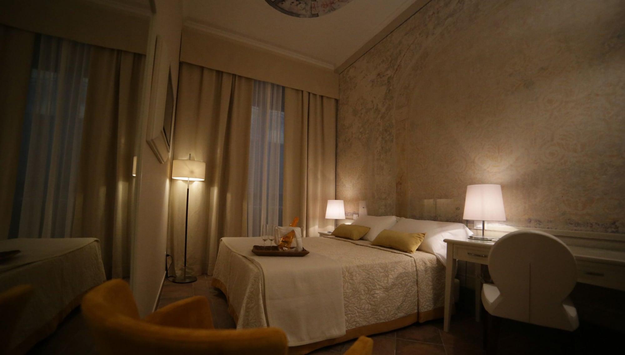 Hotel Renaissance Florence