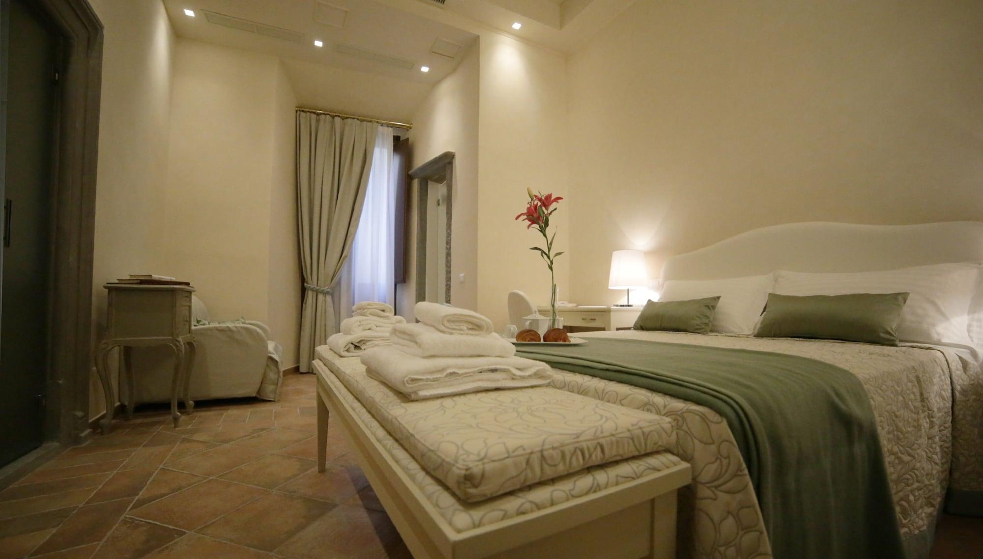 Hotel Renaissance