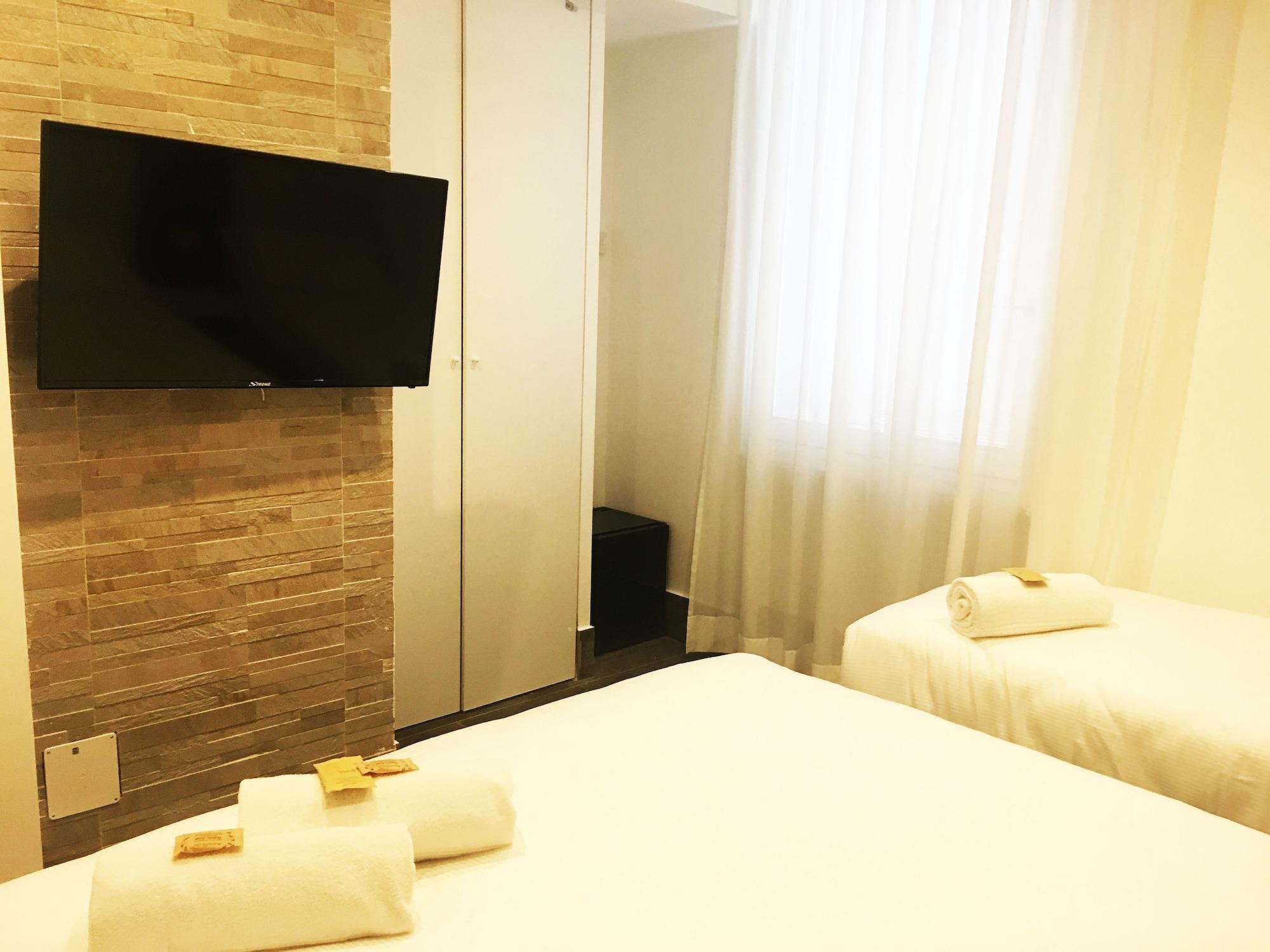 Aurum 4*