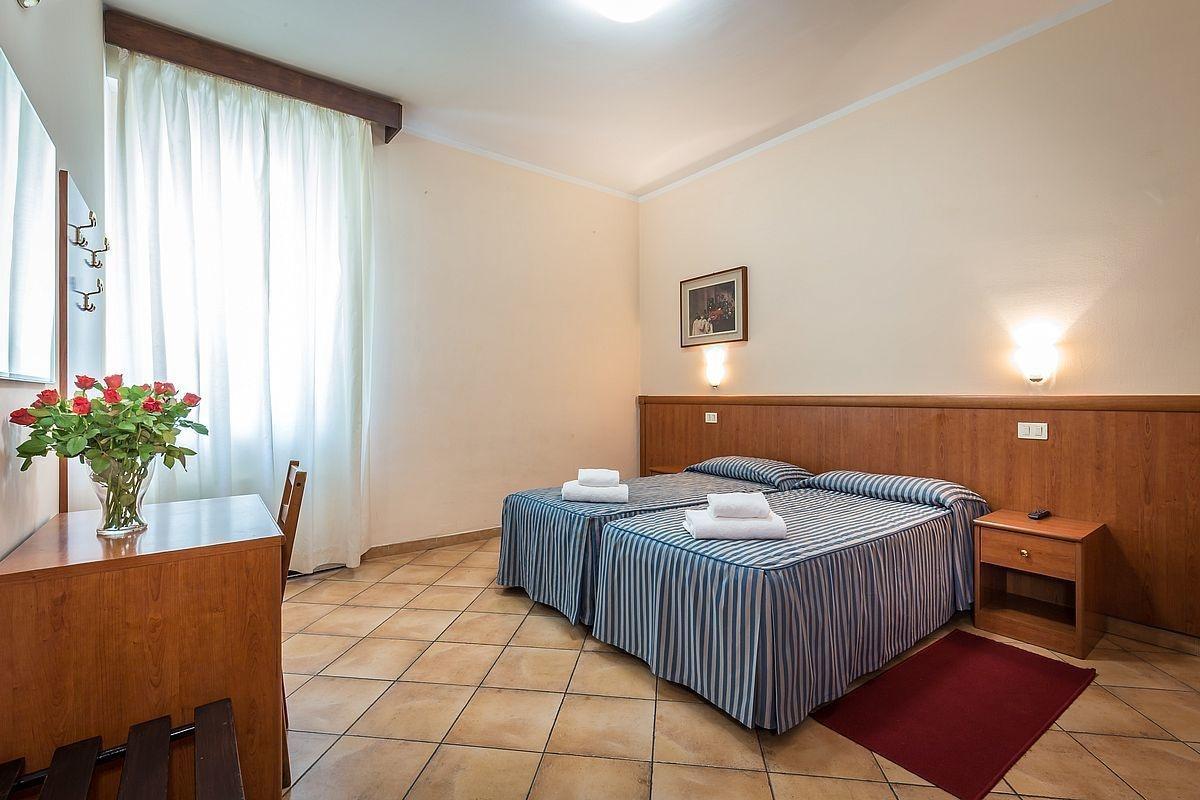 Real Ristorante E Pizzeria Parking Free !!! Hotel Firenze