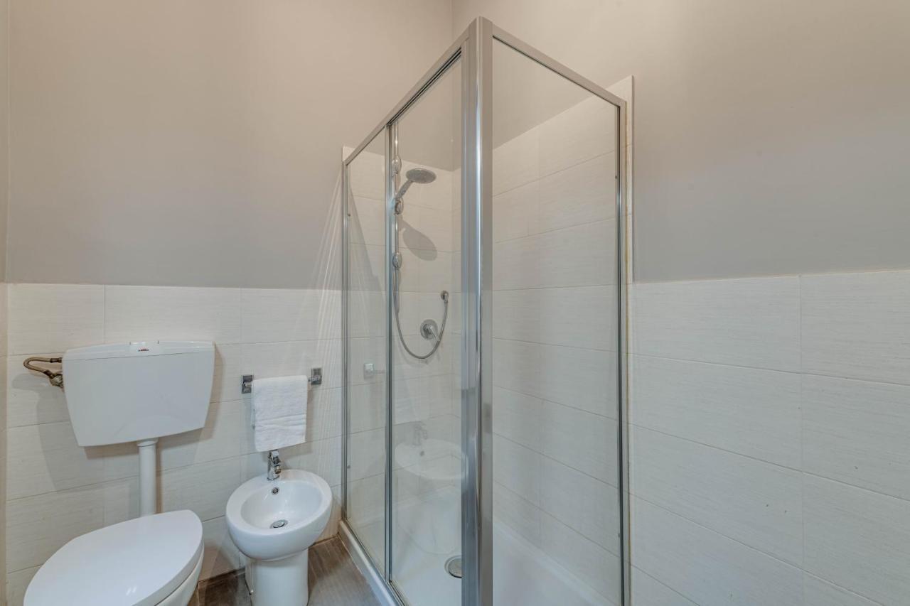 - Santo Stefano's Mirror Apartamento