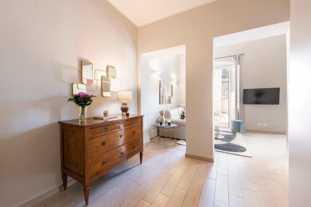 - Alfani Terrace Apartment Florence