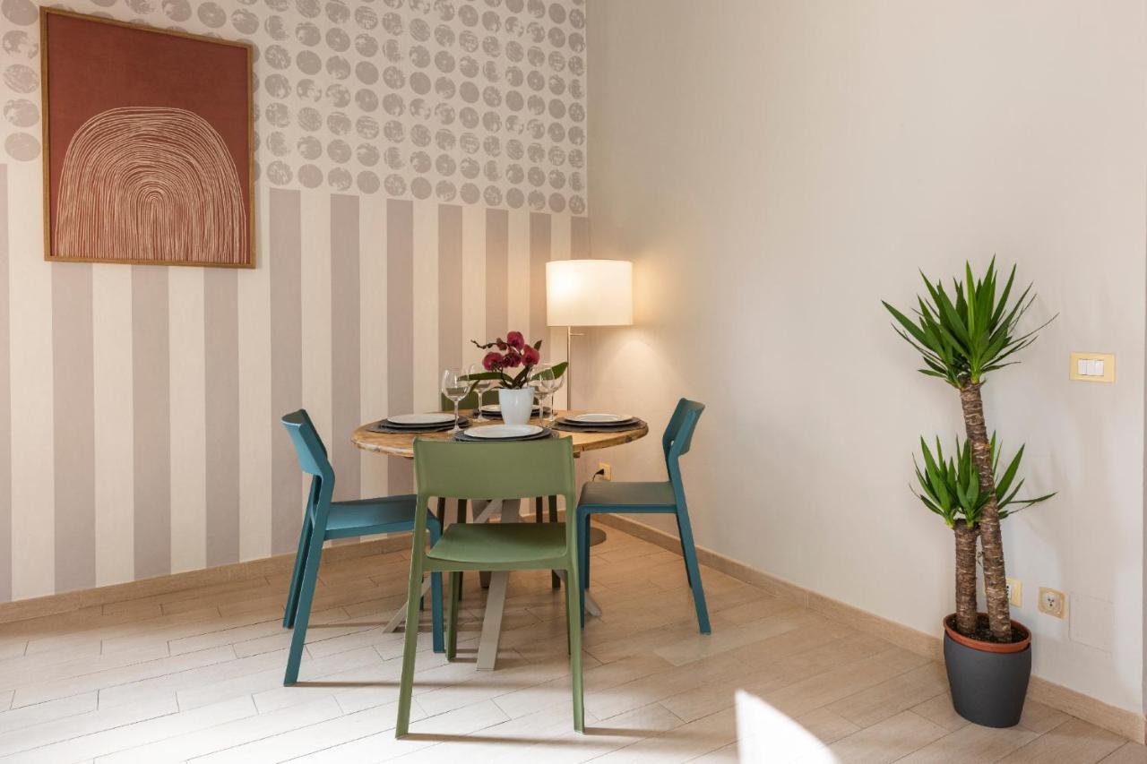 - Alfani Terrace * Florence