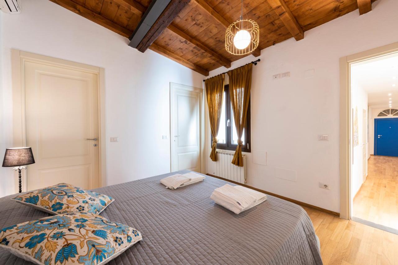 Apartamento Santa Croce Palace By Mmega *