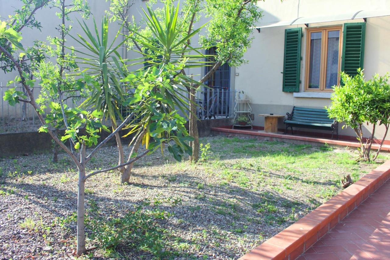 L' Oasi Del Cervo - Casa Con Giardino E Posto Auto, Uscita Autostrada A11 Casa de férias *