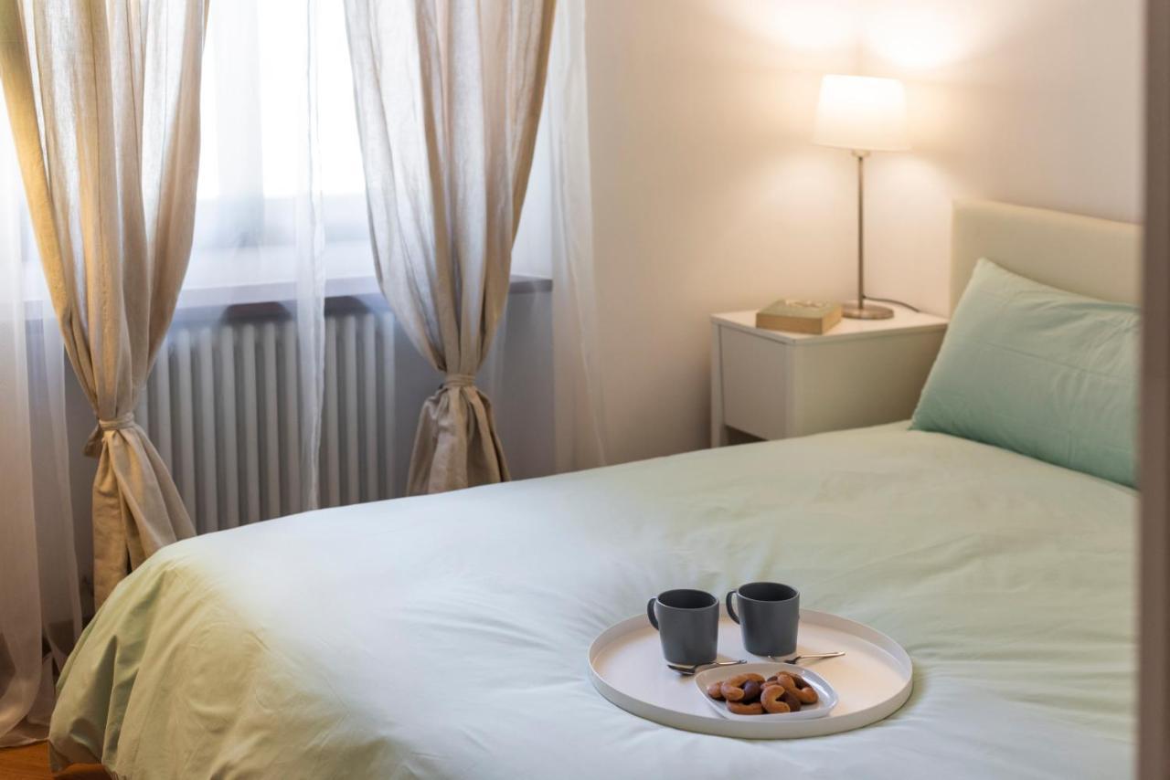 A Design Lover Flat In * Florença