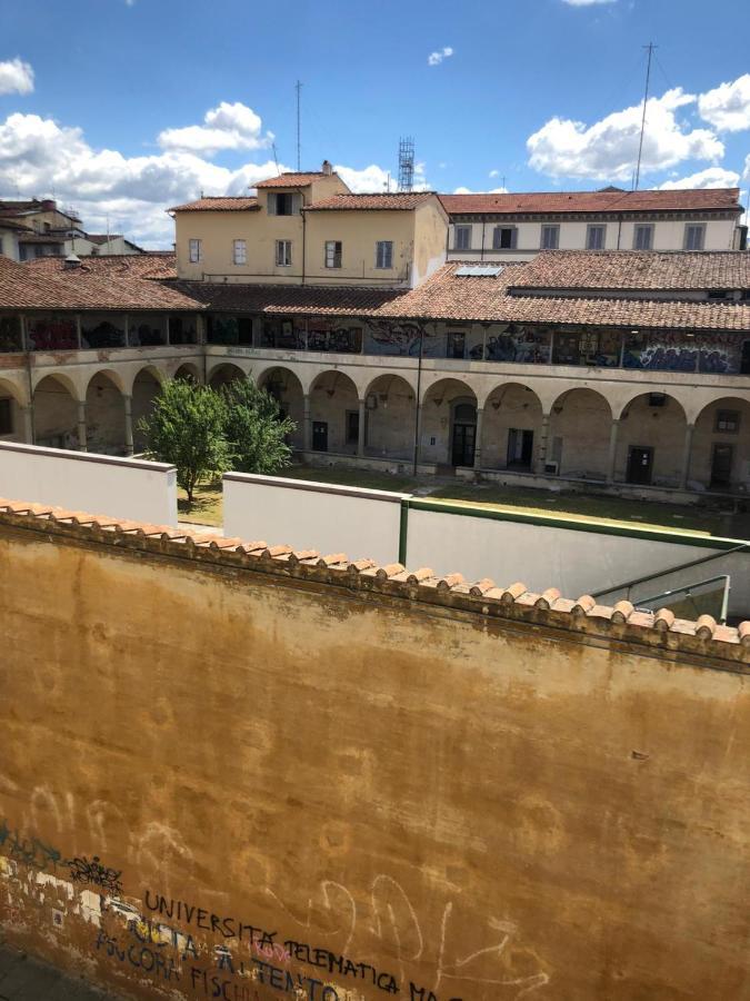 Privat overnatting Solo Traveller Bedroom In Homestays Center Firenze