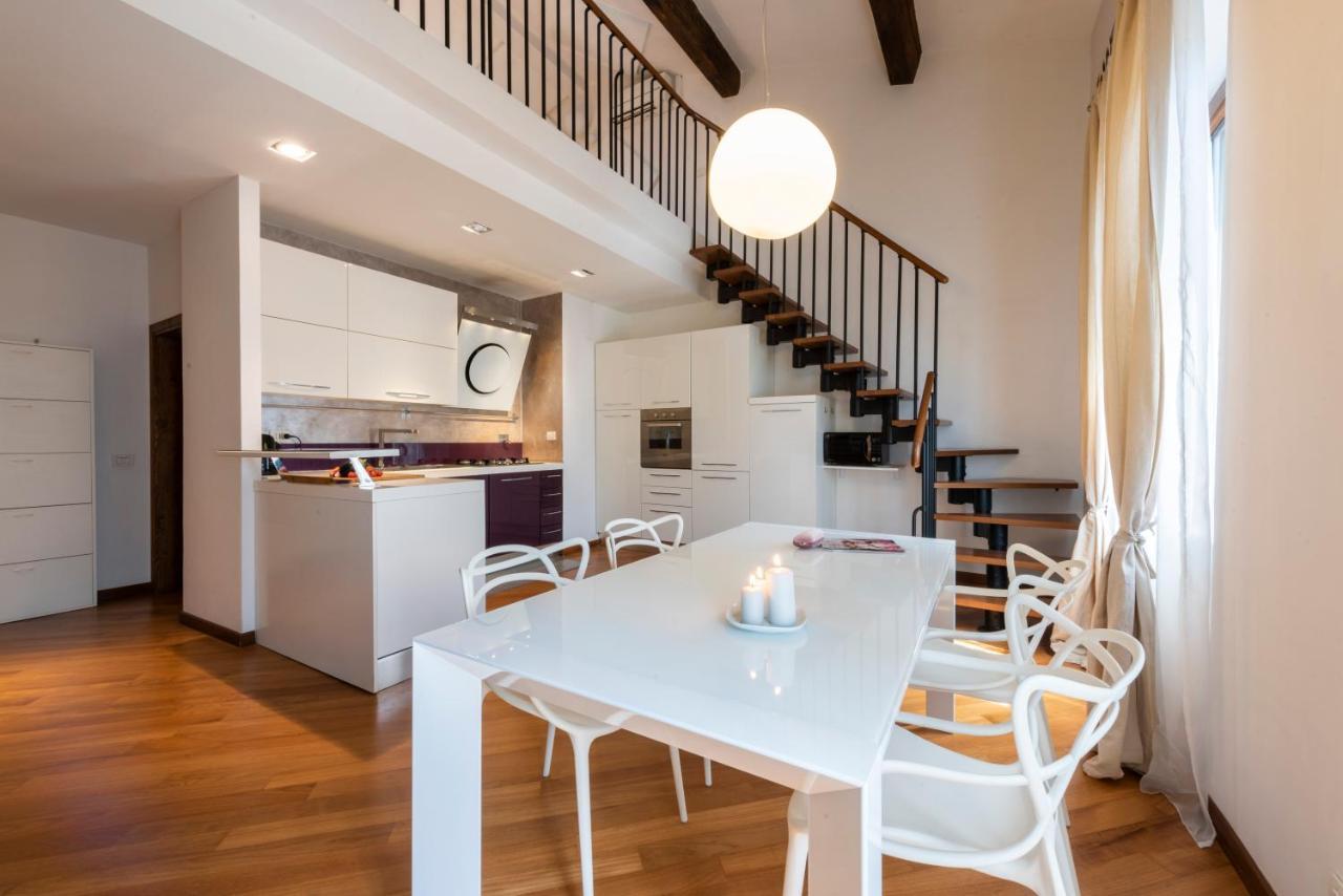 A Design Lover Flat In Apartamento *