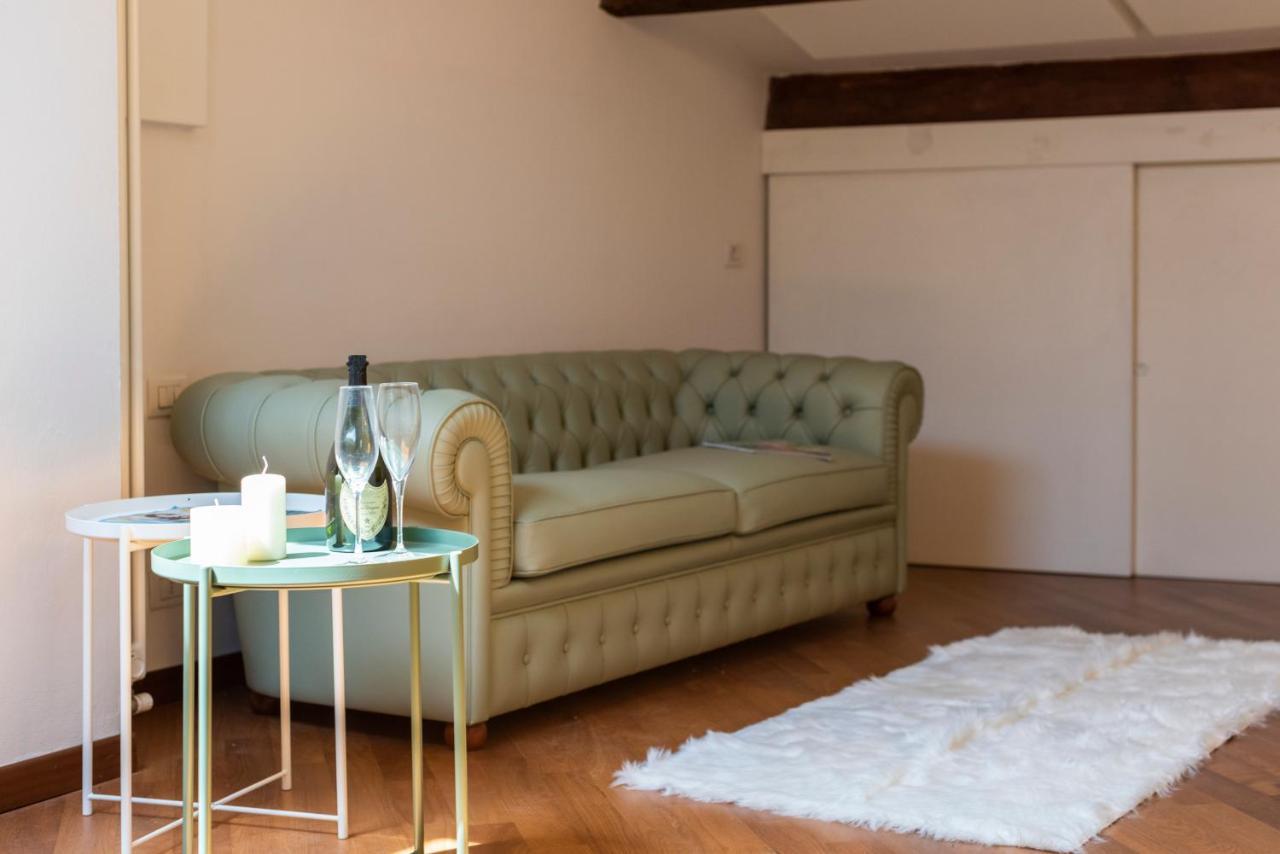 A Design Lover Flat In Apartamento *