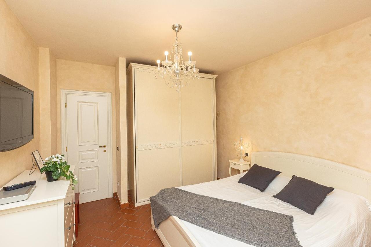 Ghibellina Palace * Firenze