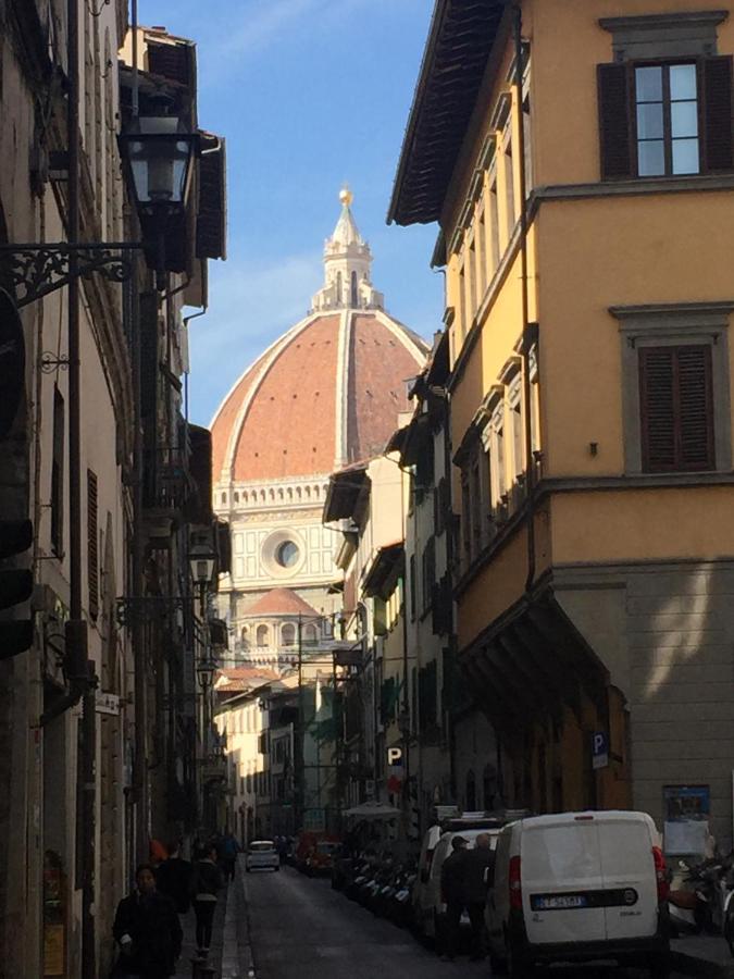 Toc Toc - Modern In Lejlighed Firenze