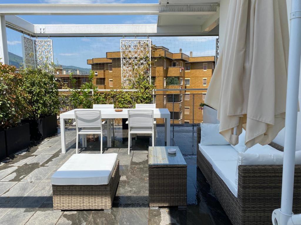 Attico Incantevole Con Terrazza Panoramica Apartment