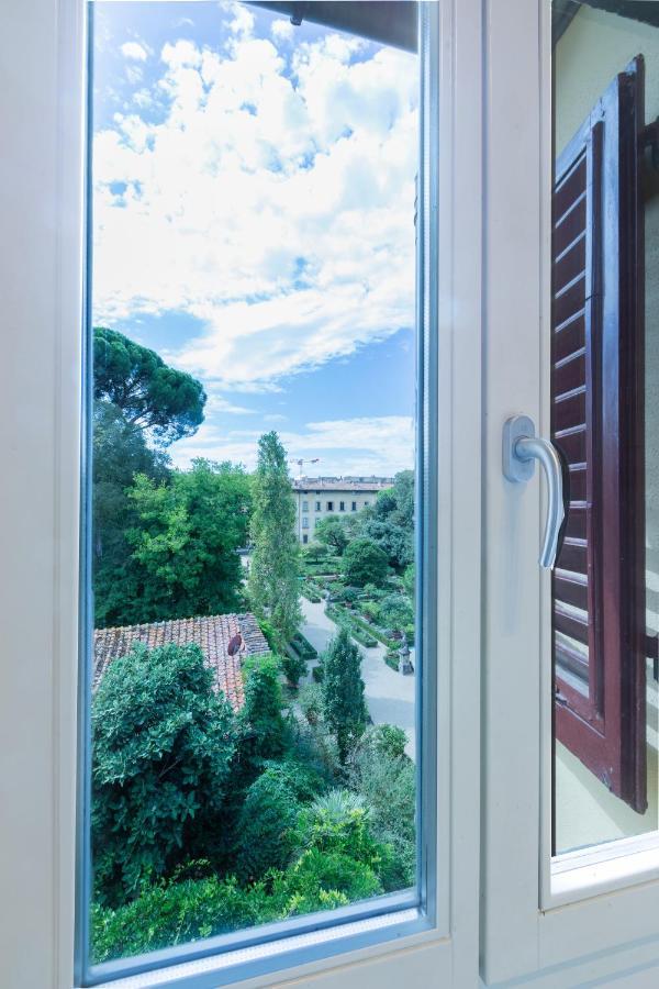 Flat Juana -bright Santa Maria Novella Apartamento Florença