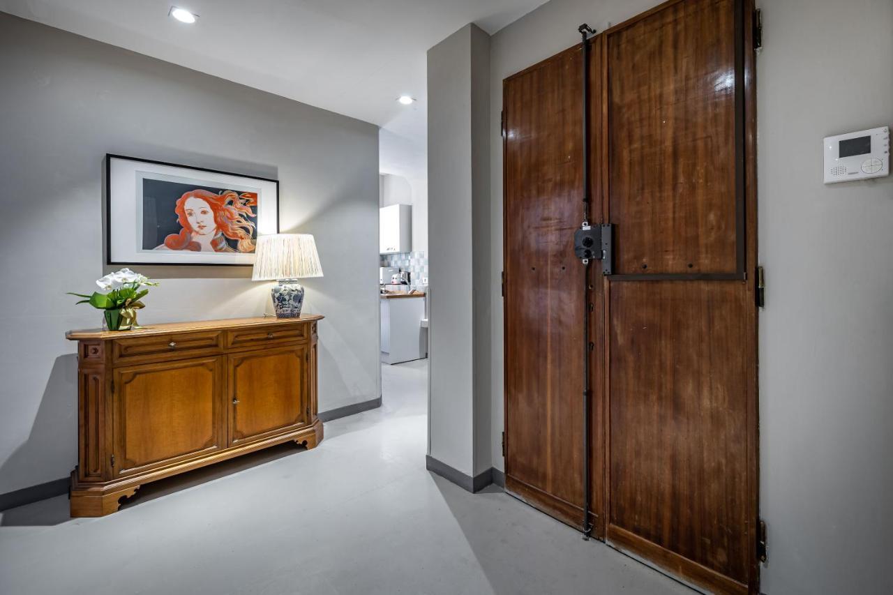 Yid Cavour 4 Luxury Apt In The Heart Of Lejlighed *
