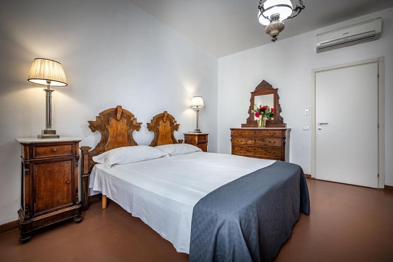 Lejlighed Yid Cavour 4 Luxury Apt In The Heart Of Firenze
