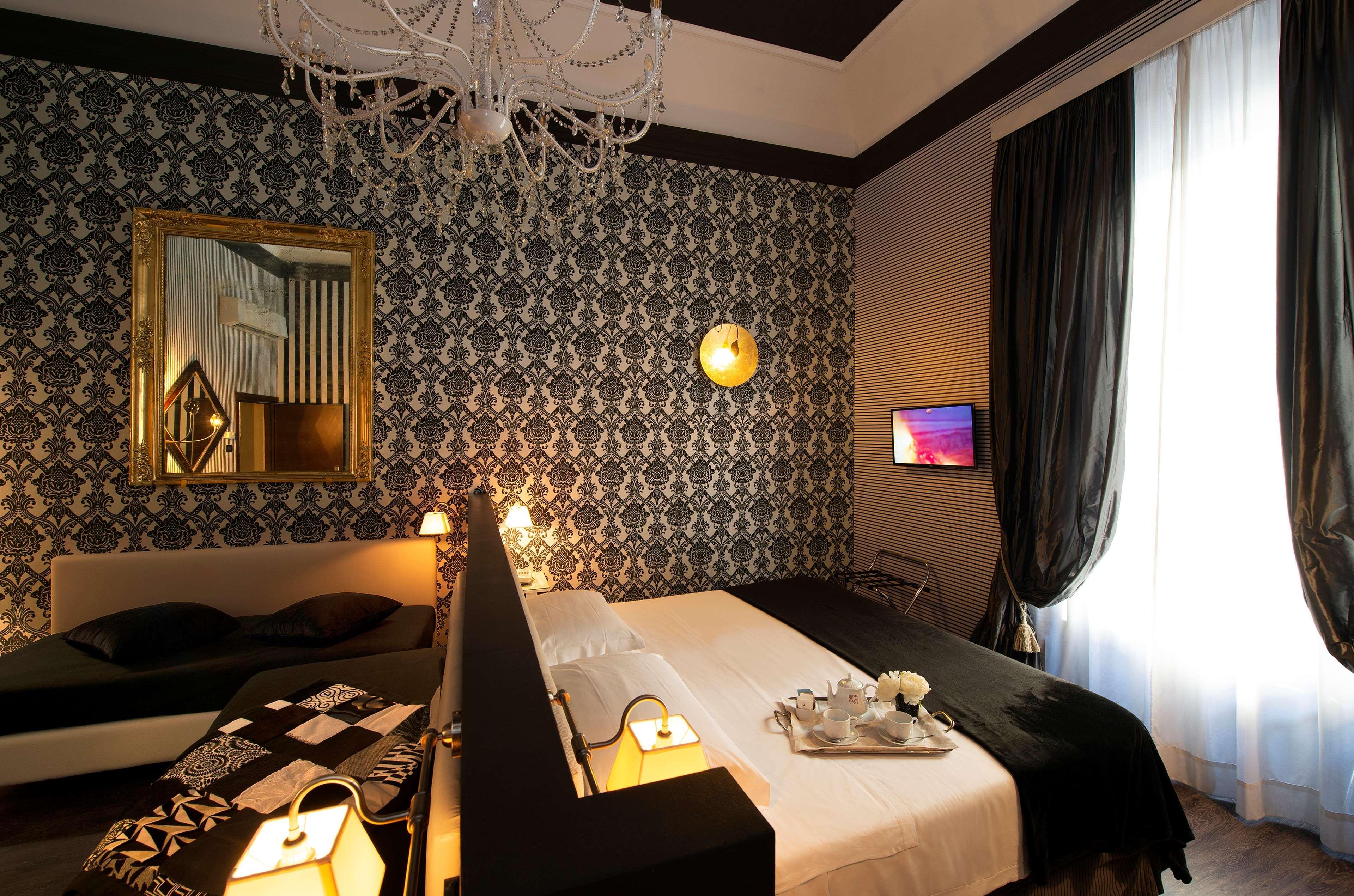 De La Pace, Sure Collection By Best Western