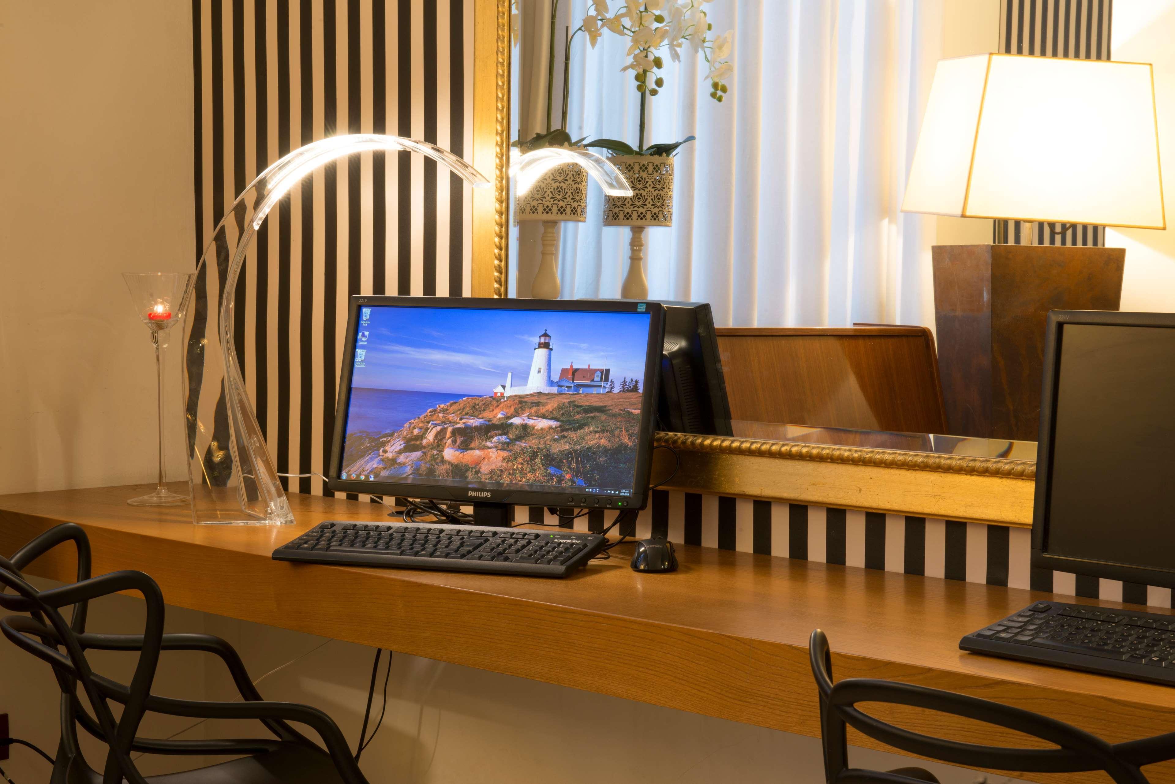 De La Pace, Sure Collection By Western Hotel 4*