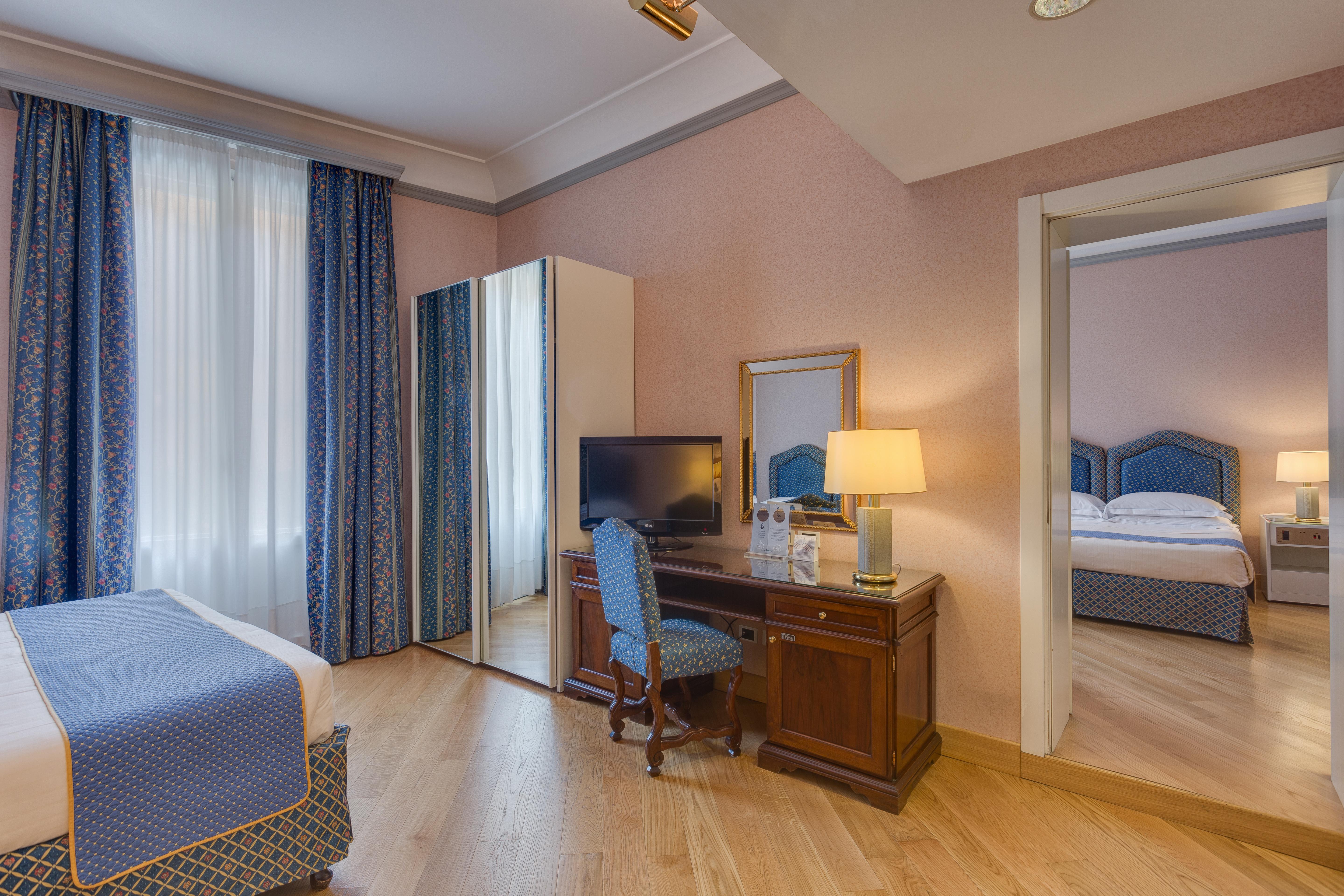 Rivoli Boutique Hotel 4*