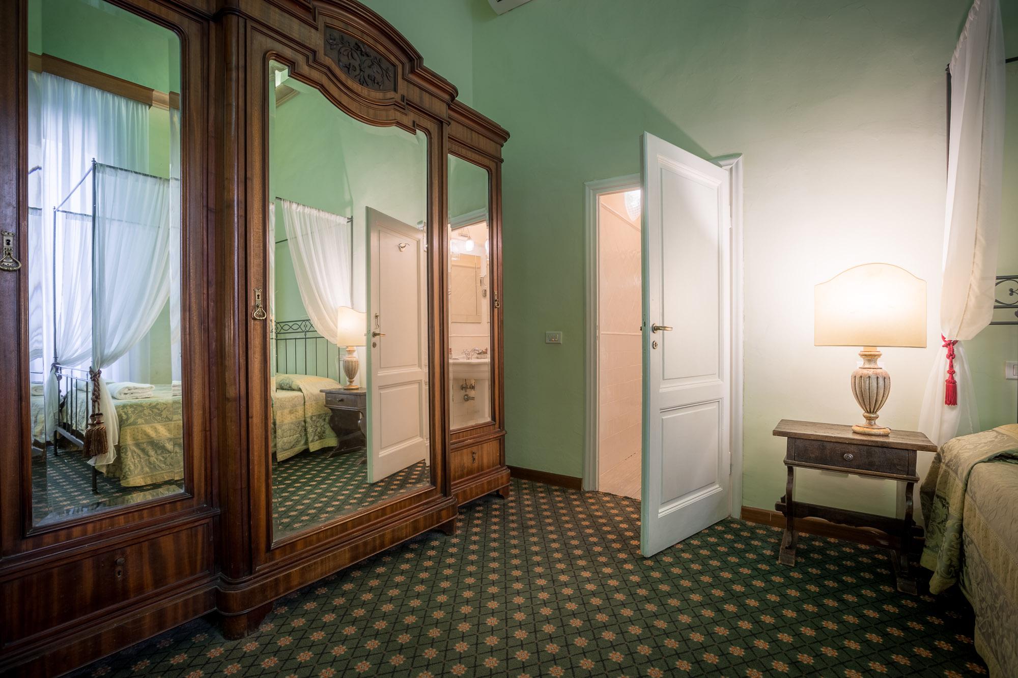 Hotel Torre Guelfa Palazzo Acciaiuoli 4*