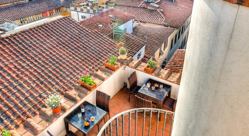 Torre Guelfa Palazzo Acciaiuoli 4*