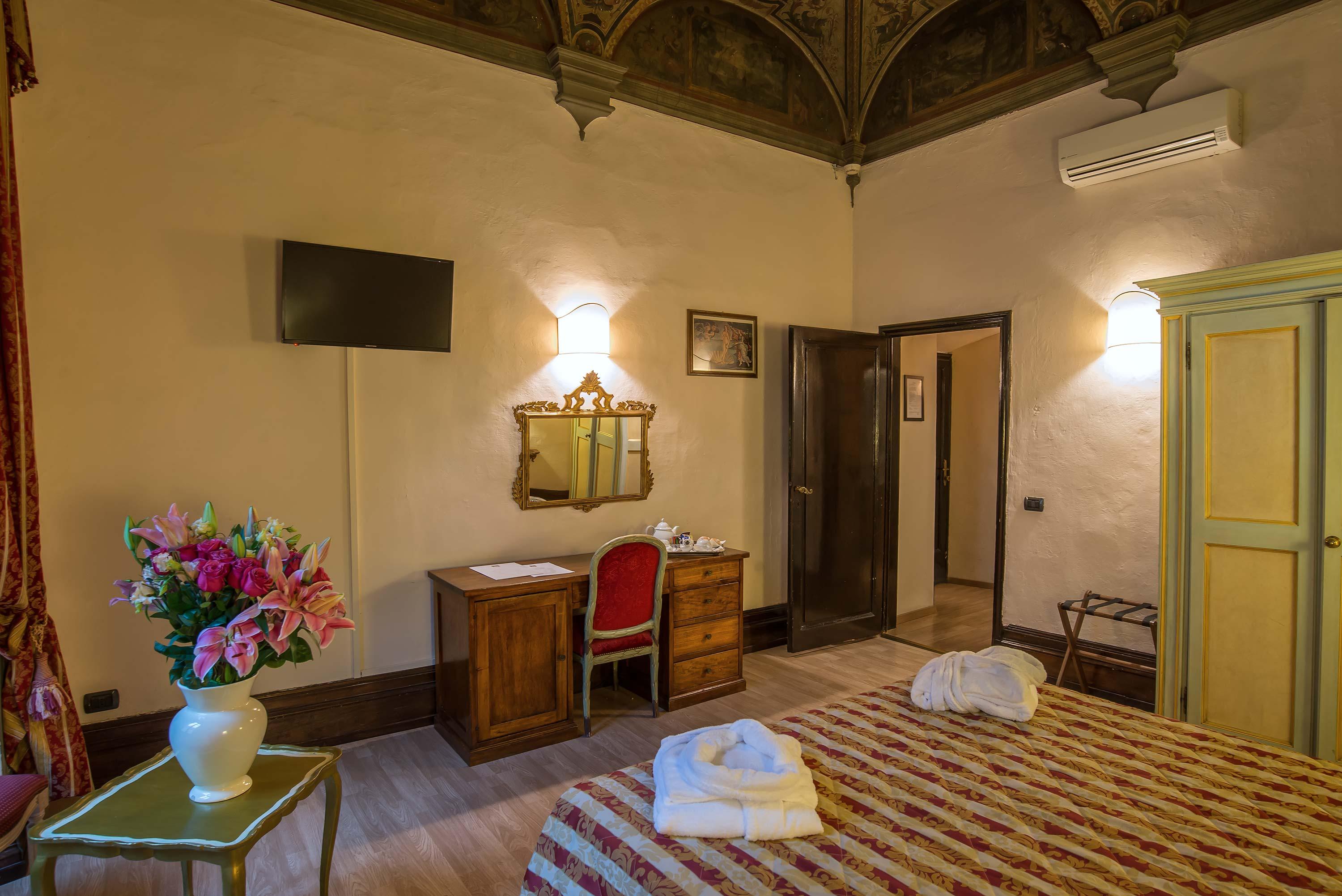 Hotel Paris 3*