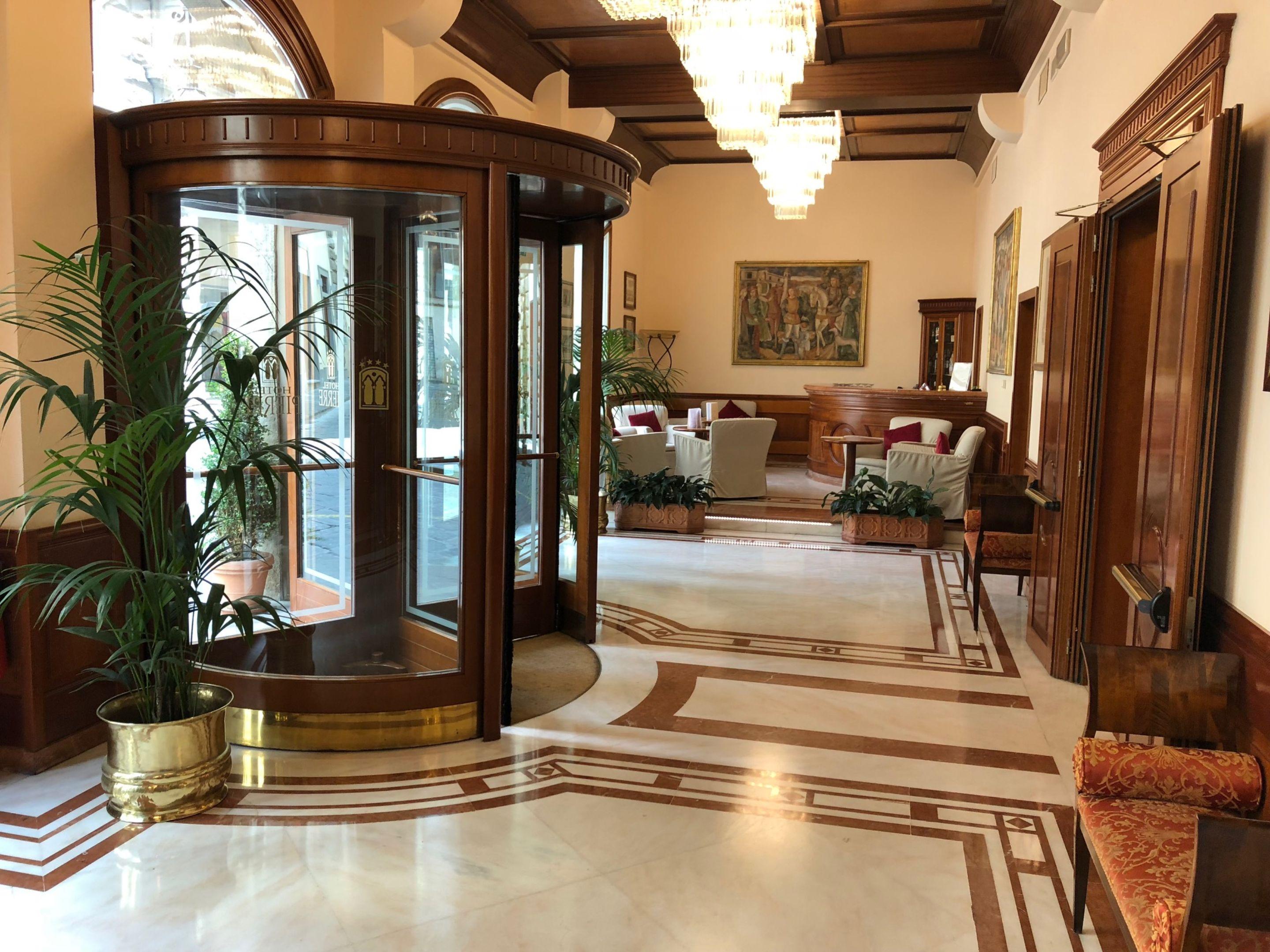 Pierre Hotel Florence