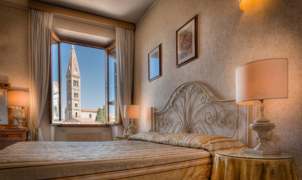 Hotel Palazzo Dal Borgo 4*