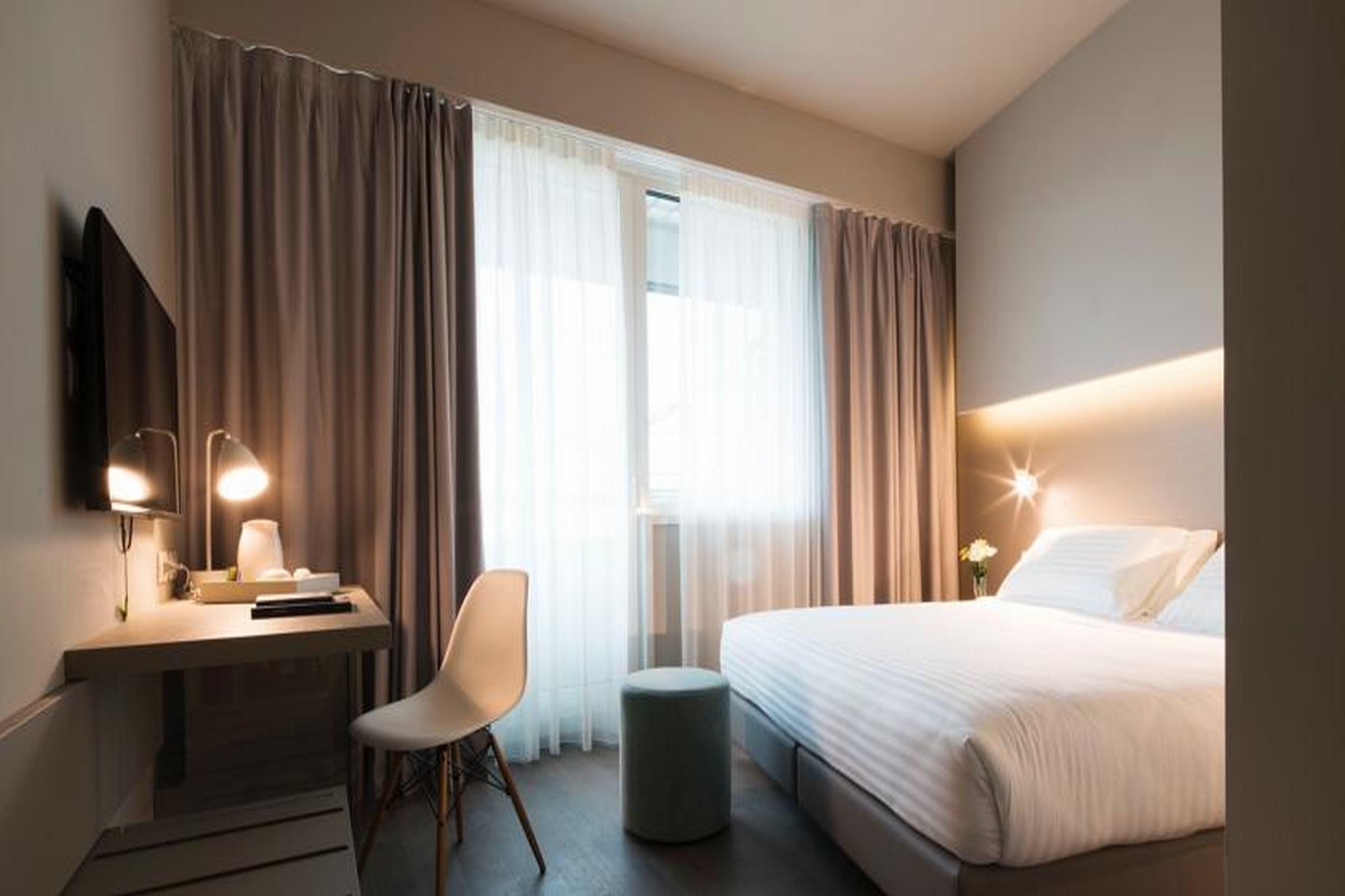 Glance In Hotel 4*