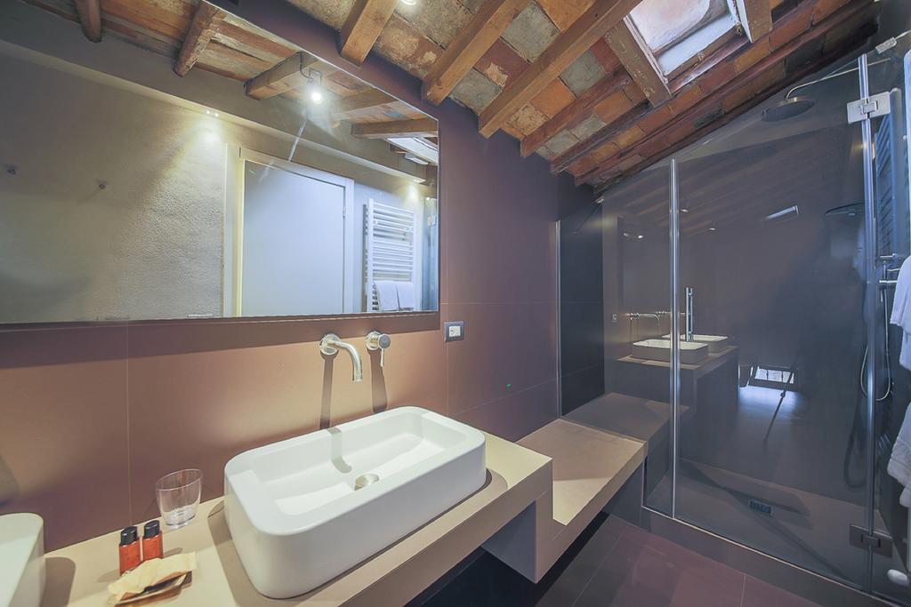 Pepi Attic *