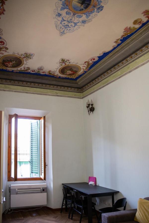 Near The Basilica Of San Lorenzo Appartamento *