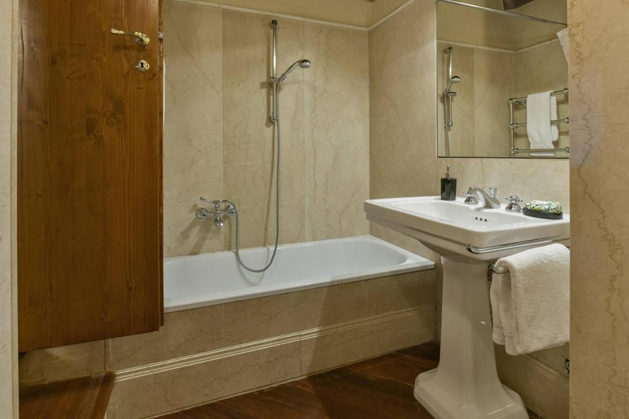 Appartement Tiepolo Romantic Penthouse In The Oltrarno