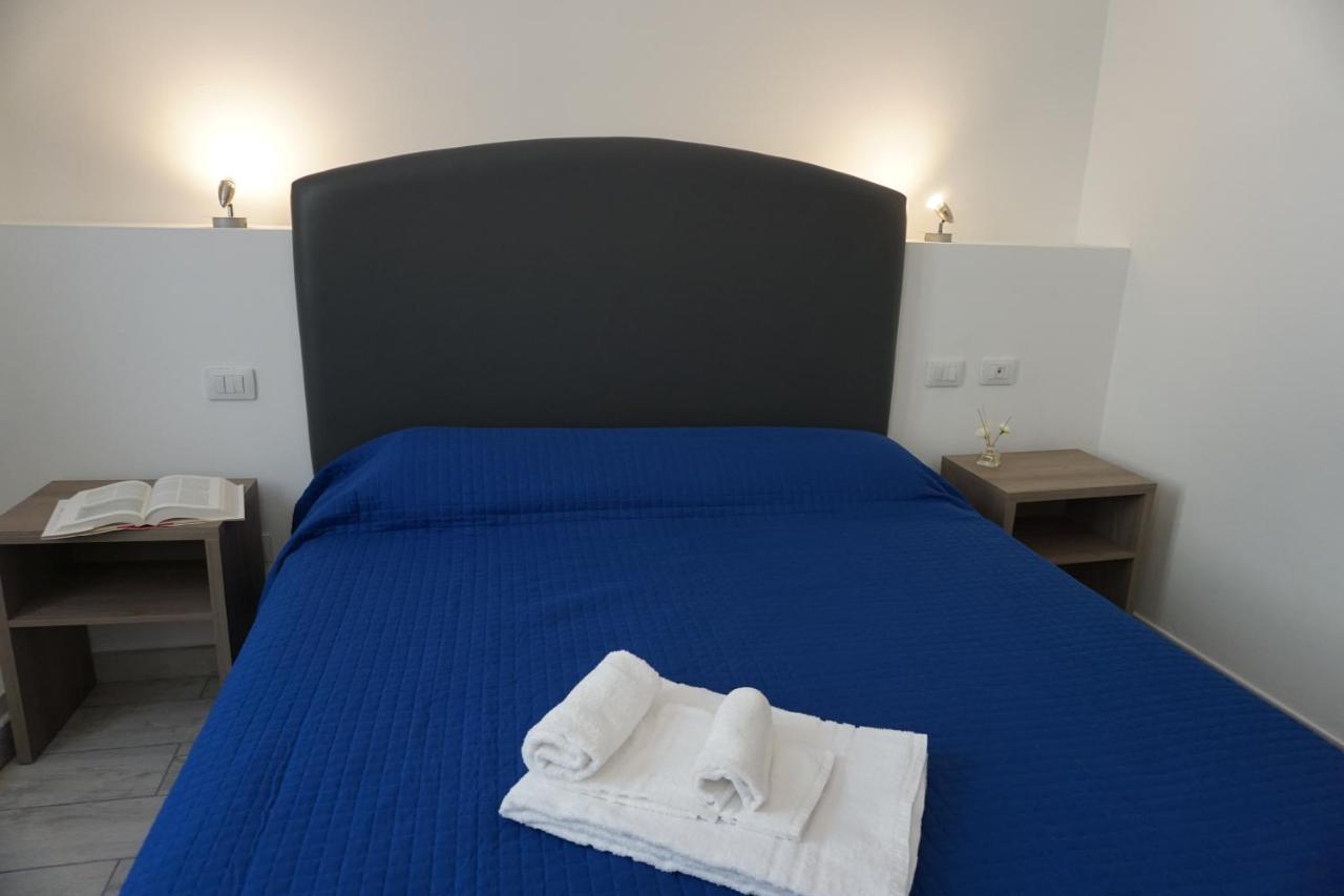 Guest house Holiday Rooms