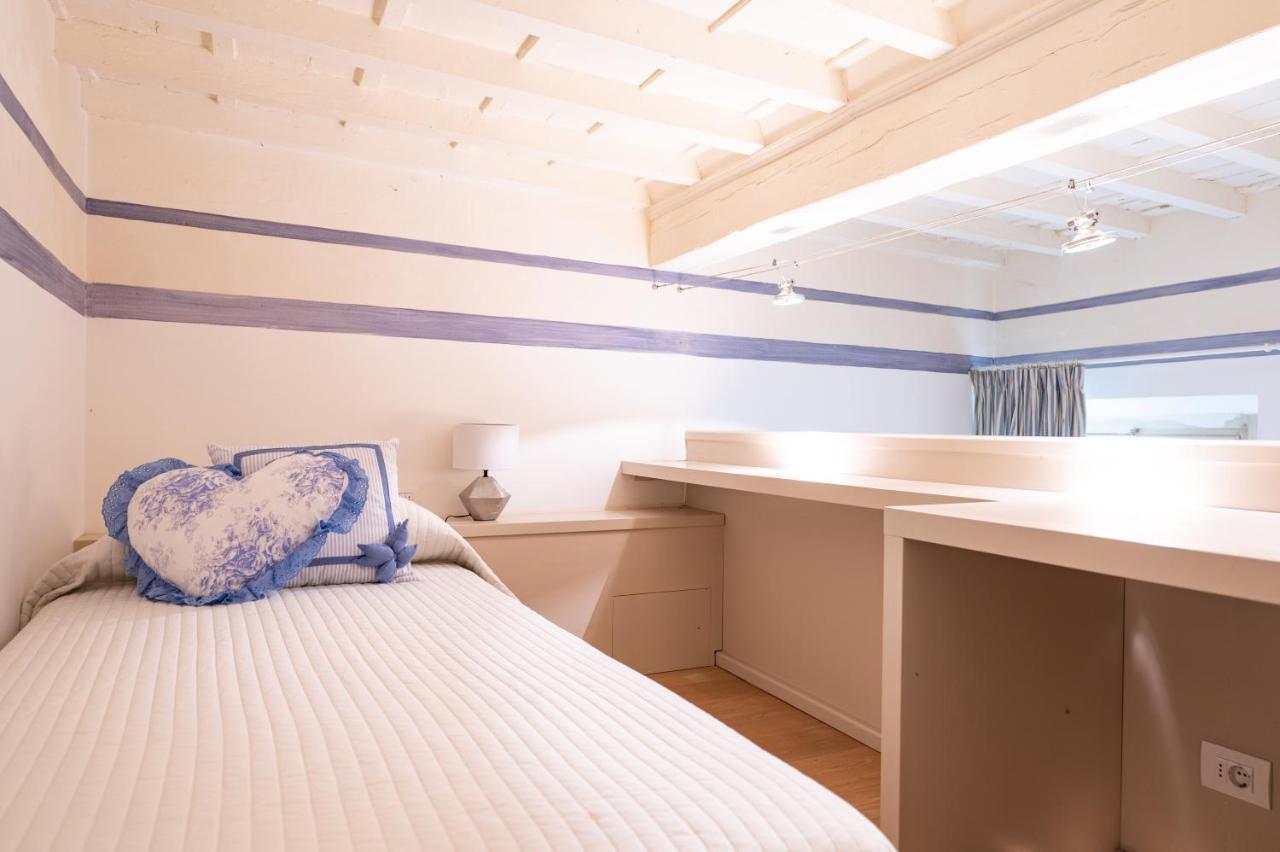 And Roomy Near The Station And Duomo - Homeunity Appartamento Firenze