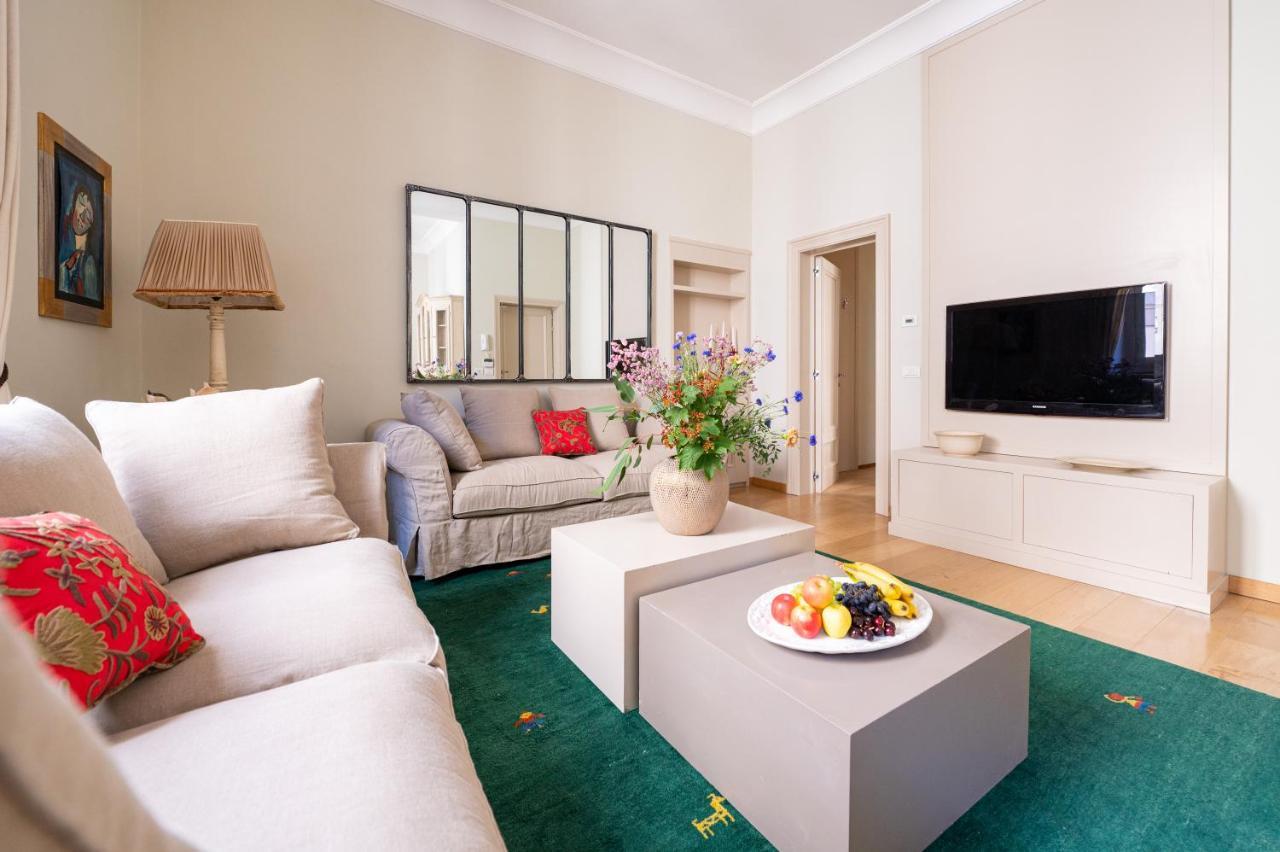 And Roomy Near The Station And Duomo - Homeunity Appartamento Firenze