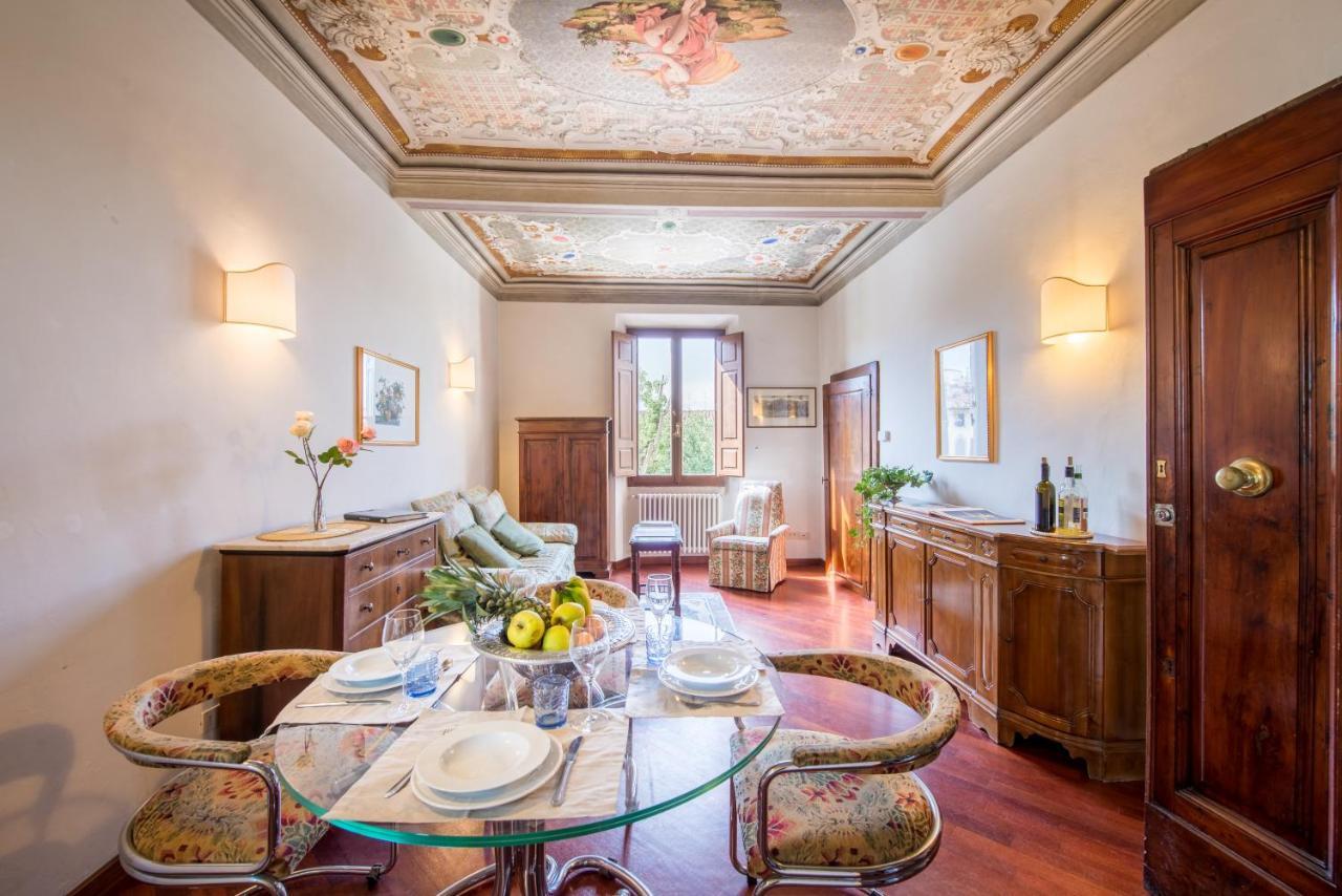 Botticelli-a Flat With A View, On Santo Spirito - Homeunity Apartamento