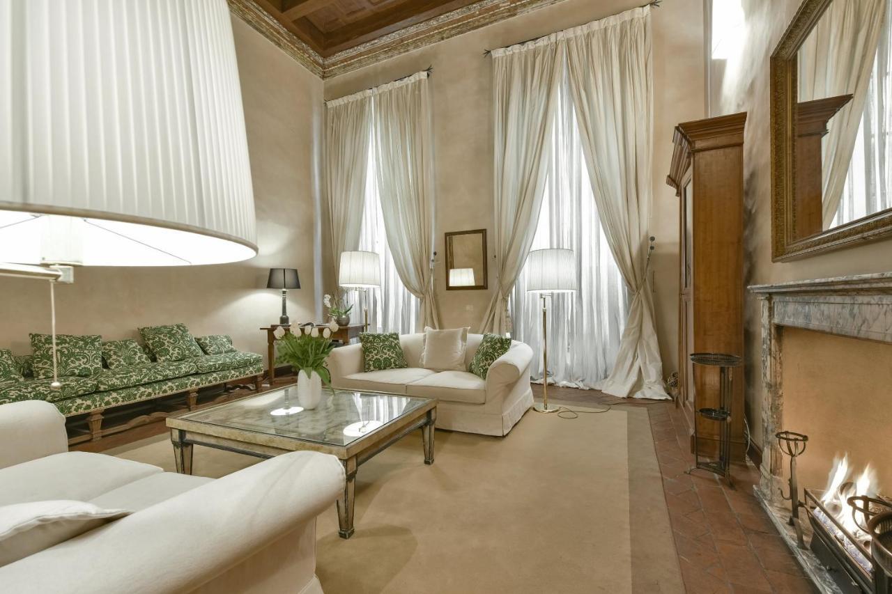 Appartamento Raffaello With Fireplace In Oltrarno Firenze