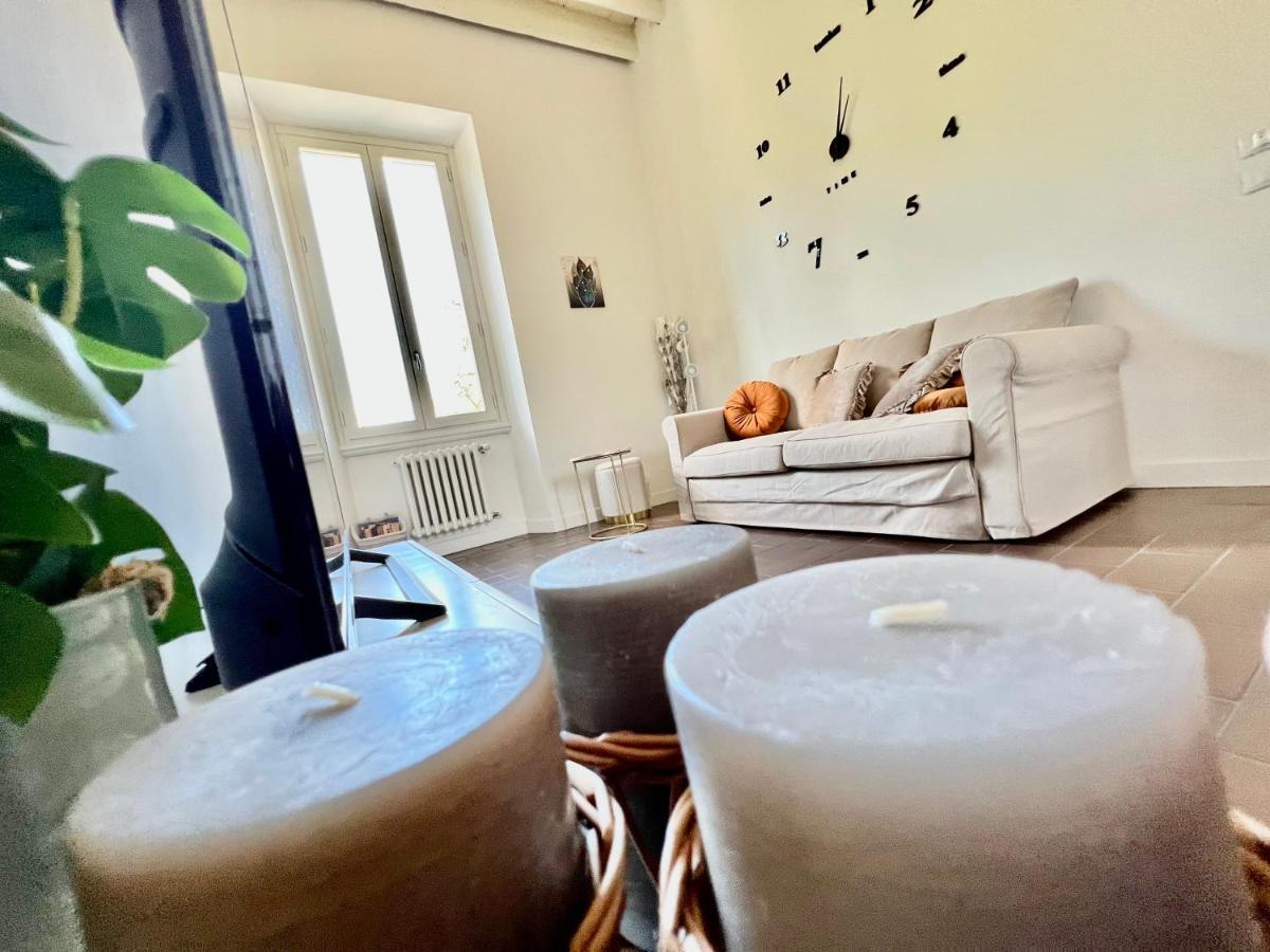 Relax & Design A Pochi Passi Dalla Stazione Lejlighed